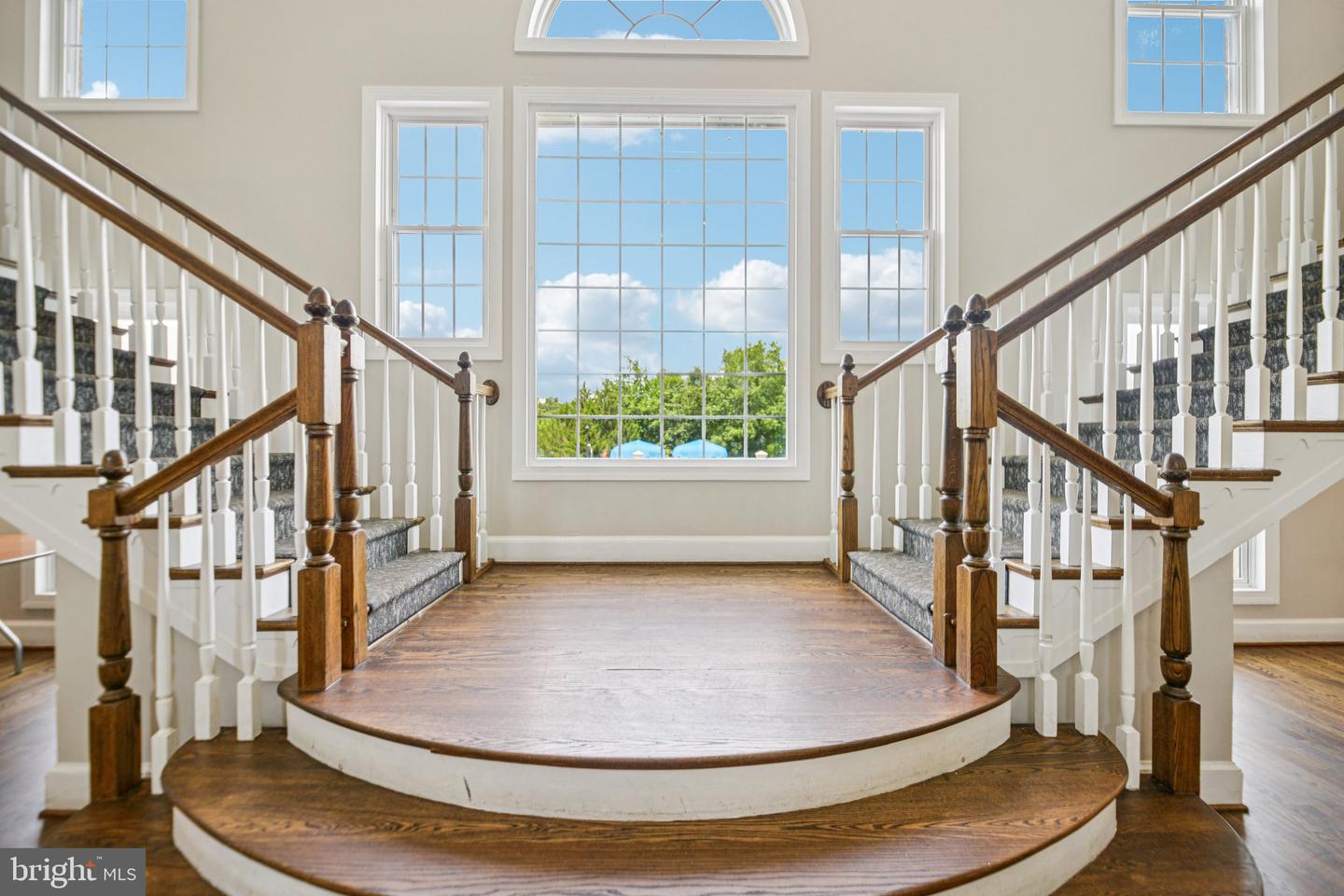 20622 LANGFORD CT, STERLING, Virginia 20165, 4 Bedrooms Bedrooms, ,2 BathroomsBathrooms,Residential,For sale,20622 LANGFORD CT,VALO2098020 MLS # VALO2098020