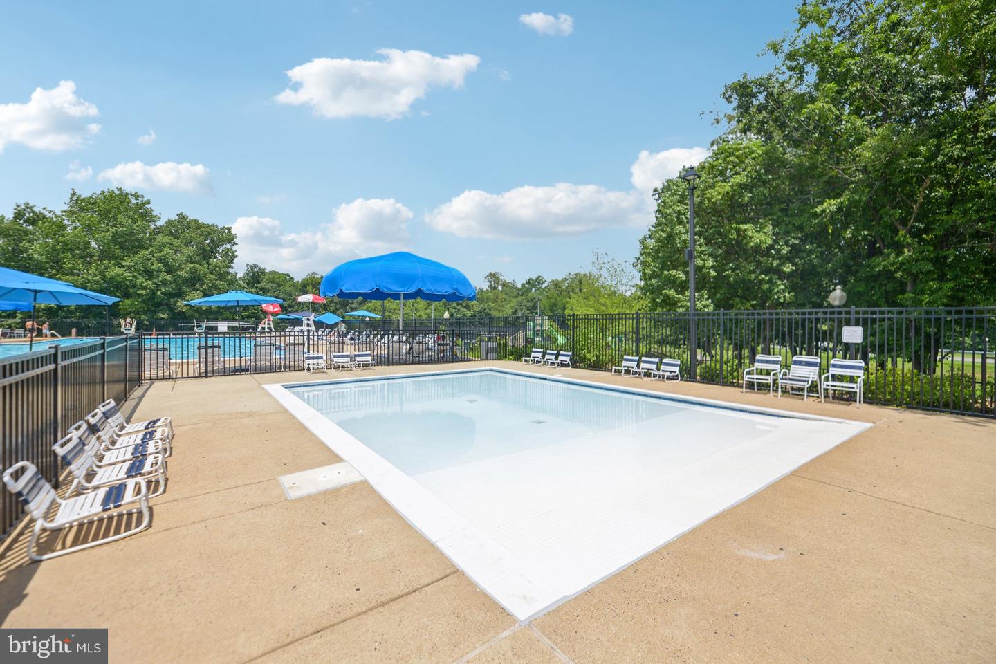20622 LANGFORD CT, STERLING, Virginia 20165, 4 Bedrooms Bedrooms, ,2 BathroomsBathrooms,Residential,For sale,20622 LANGFORD CT,VALO2098020 MLS # VALO2098020
