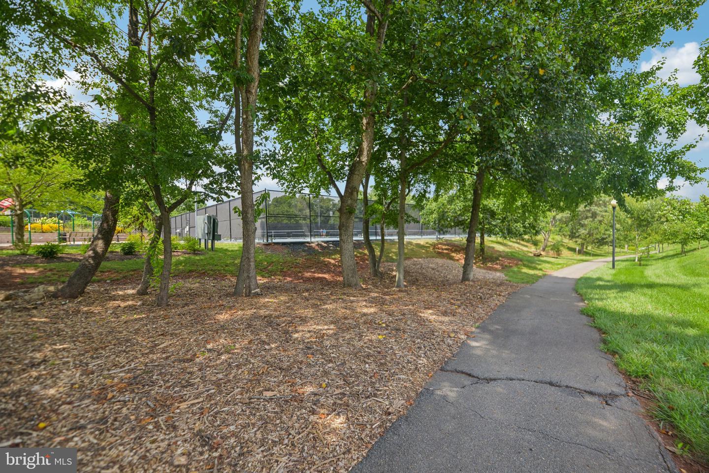 20622 LANGFORD CT, STERLING, Virginia 20165, 4 Bedrooms Bedrooms, ,2 BathroomsBathrooms,Residential,For sale,20622 LANGFORD CT,VALO2098020 MLS # VALO2098020