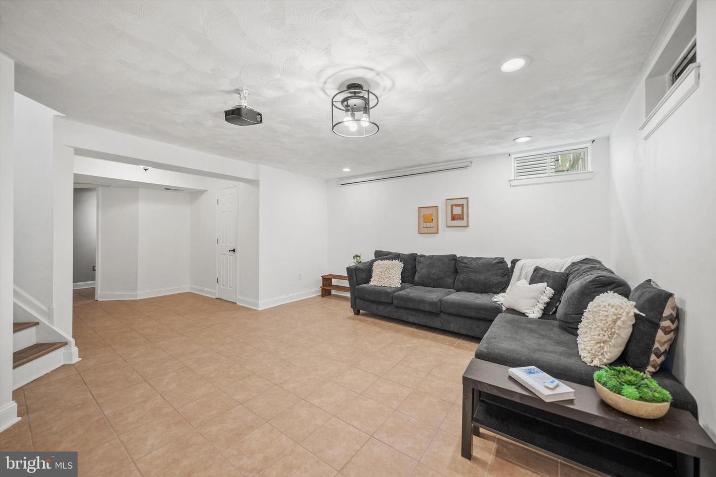 9401 HERSCH FARM LN, MANASSAS, Virginia 20112, 4 Bedrooms Bedrooms, ,3 BathroomsBathrooms,Residential,For sale,9401 HERSCH FARM LN,VAPW2095704 MLS # VAPW2095704