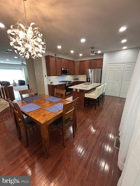 8332 LEIGHLEX CT, MANASSAS, Virginia 20111, 3 Bedrooms Bedrooms, ,3 BathroomsBathrooms,Residential,For sale,8332 LEIGHLEX CT,VAPW2095710 MLS # VAPW2095710