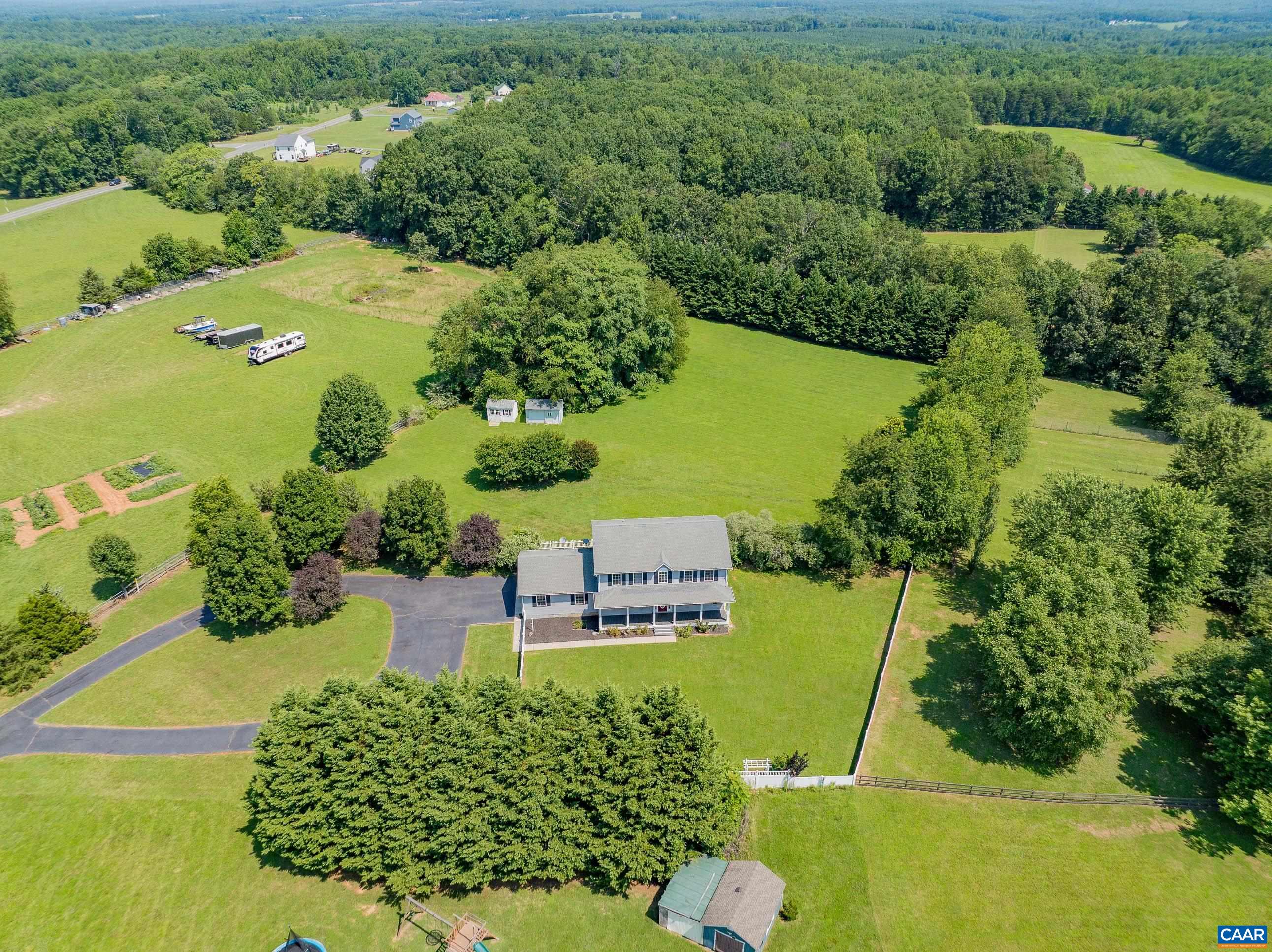 40 E JACK JOUETT RD, LOUISA, Virginia 23093, 3 Bedrooms Bedrooms, ,2 BathroomsBathrooms,Residential,40 E JACK JOUETT RD,666881 MLS # 666881