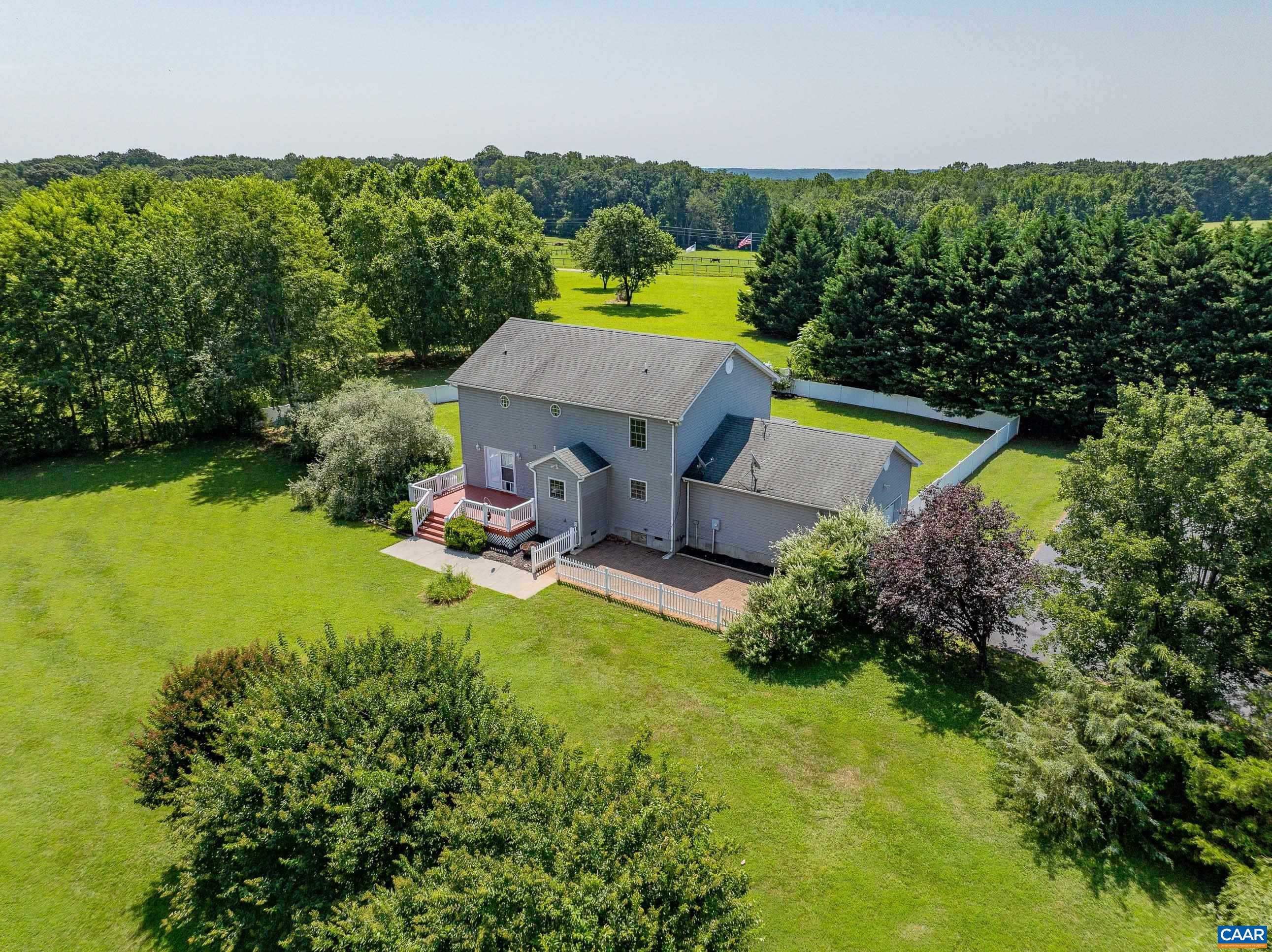 40 E JACK JOUETT RD, LOUISA, Virginia 23093, 3 Bedrooms Bedrooms, ,2 BathroomsBathrooms,Residential,40 E JACK JOUETT RD,666881 MLS # 666881