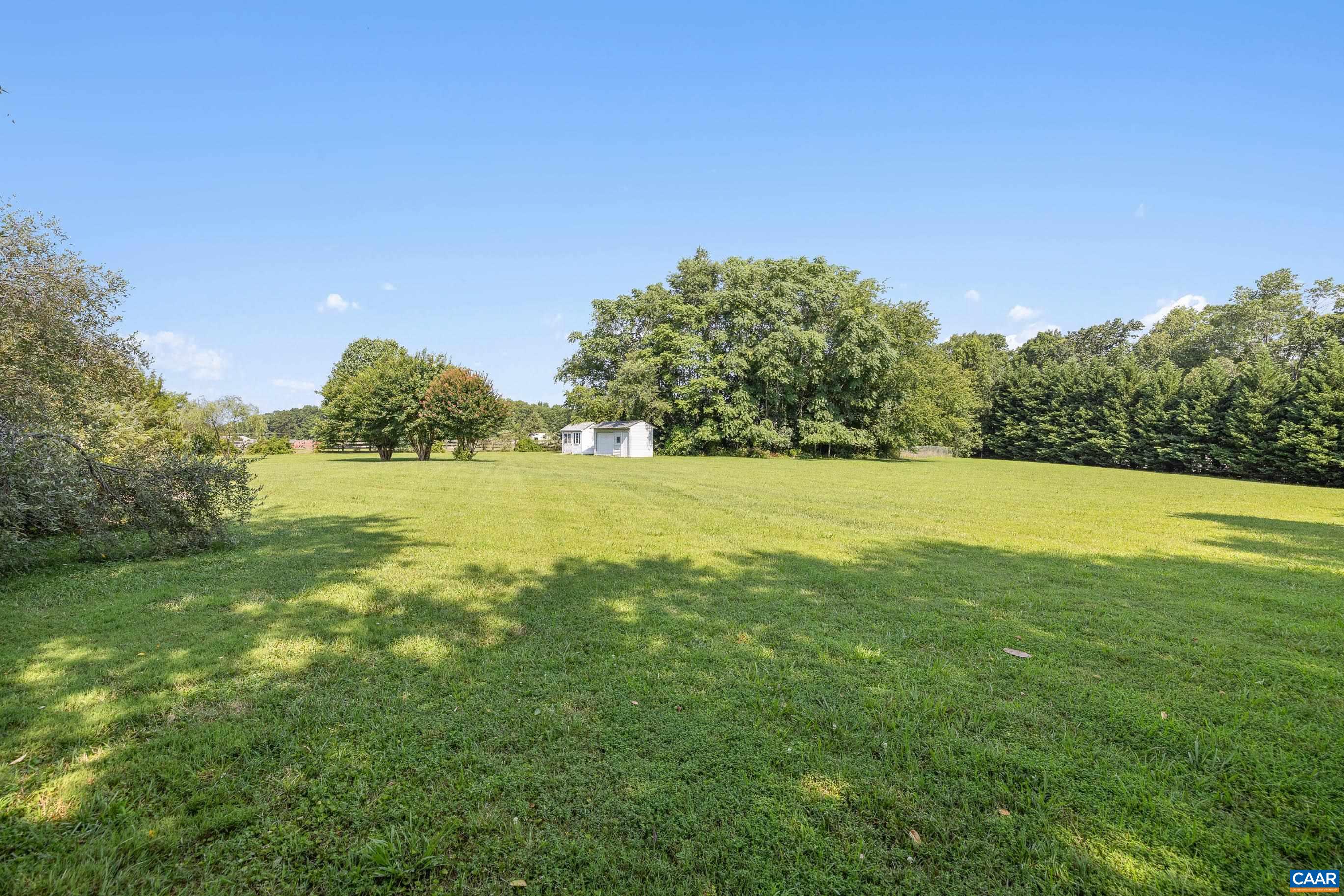 40 E JACK JOUETT RD, LOUISA, Virginia 23093, 3 Bedrooms Bedrooms, ,2 BathroomsBathrooms,Residential,40 E JACK JOUETT RD,666881 MLS # 666881