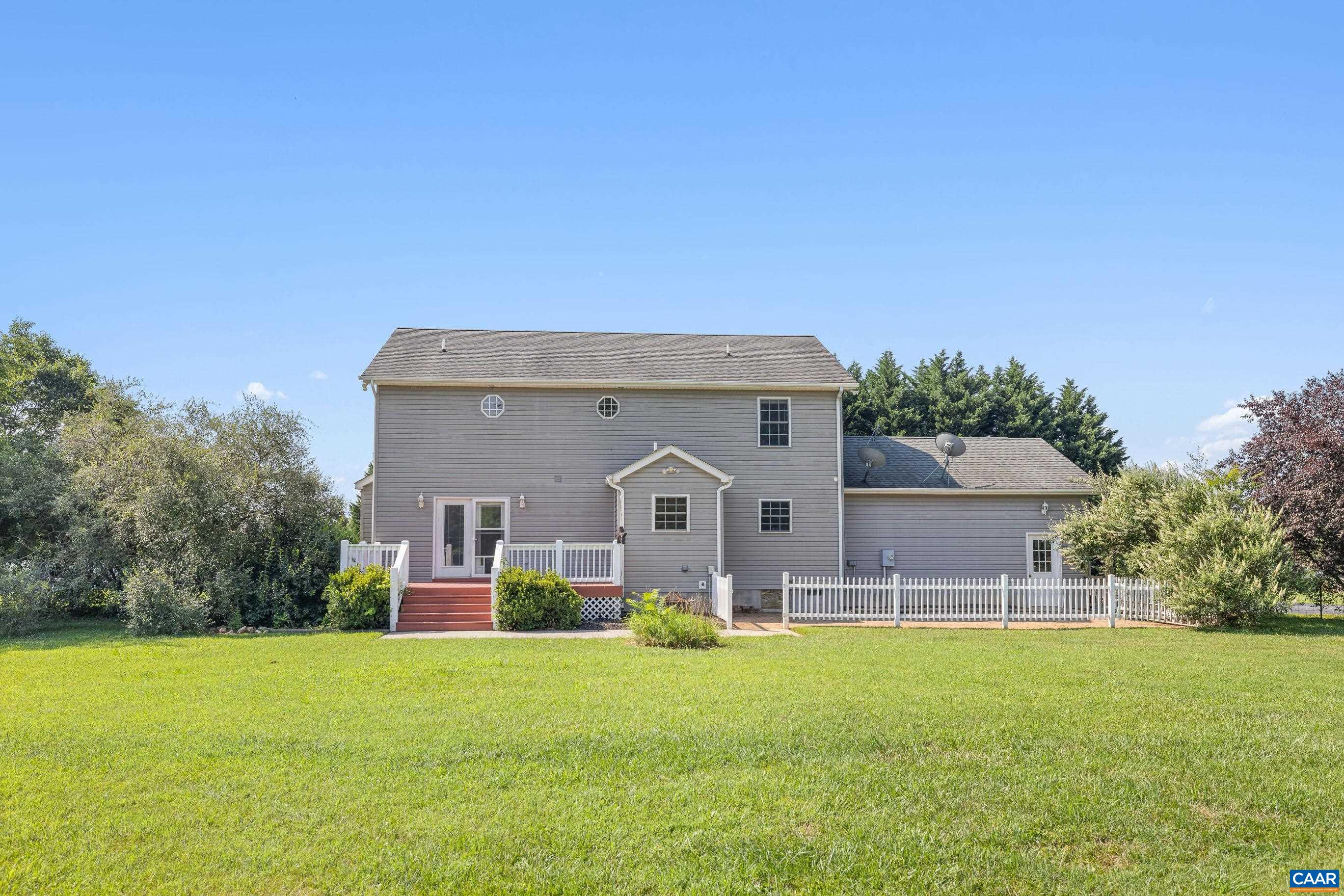 40 E JACK JOUETT RD, LOUISA, Virginia 23093, 3 Bedrooms Bedrooms, ,2 BathroomsBathrooms,Residential,40 E JACK JOUETT RD,666881 MLS # 666881