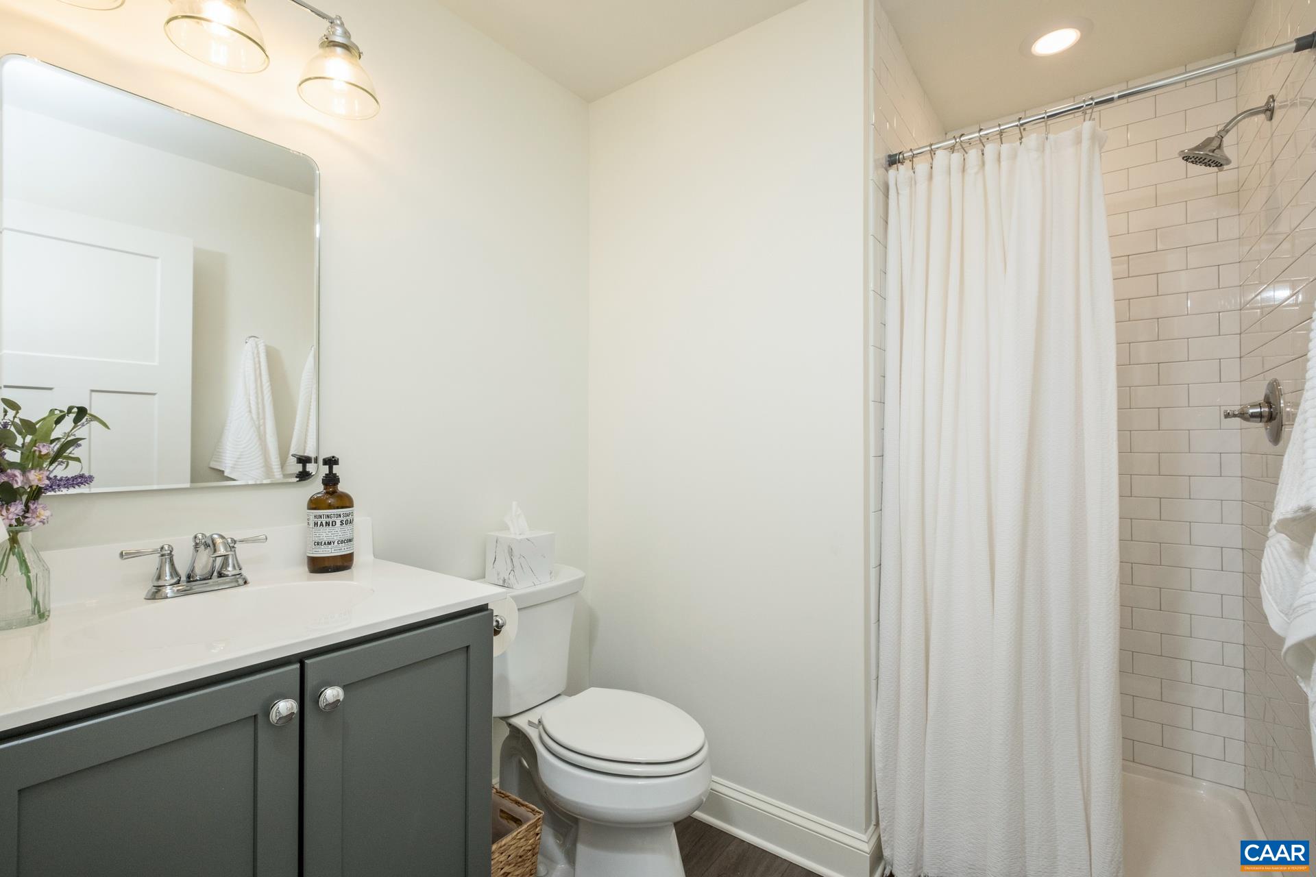 287 PFISTER AVE, CHARLOTTESVILLE, Virginia 22903, 4 Bedrooms Bedrooms, ,3 BathroomsBathrooms,Residential,287 PFISTER AVE,666942 MLS # 666942