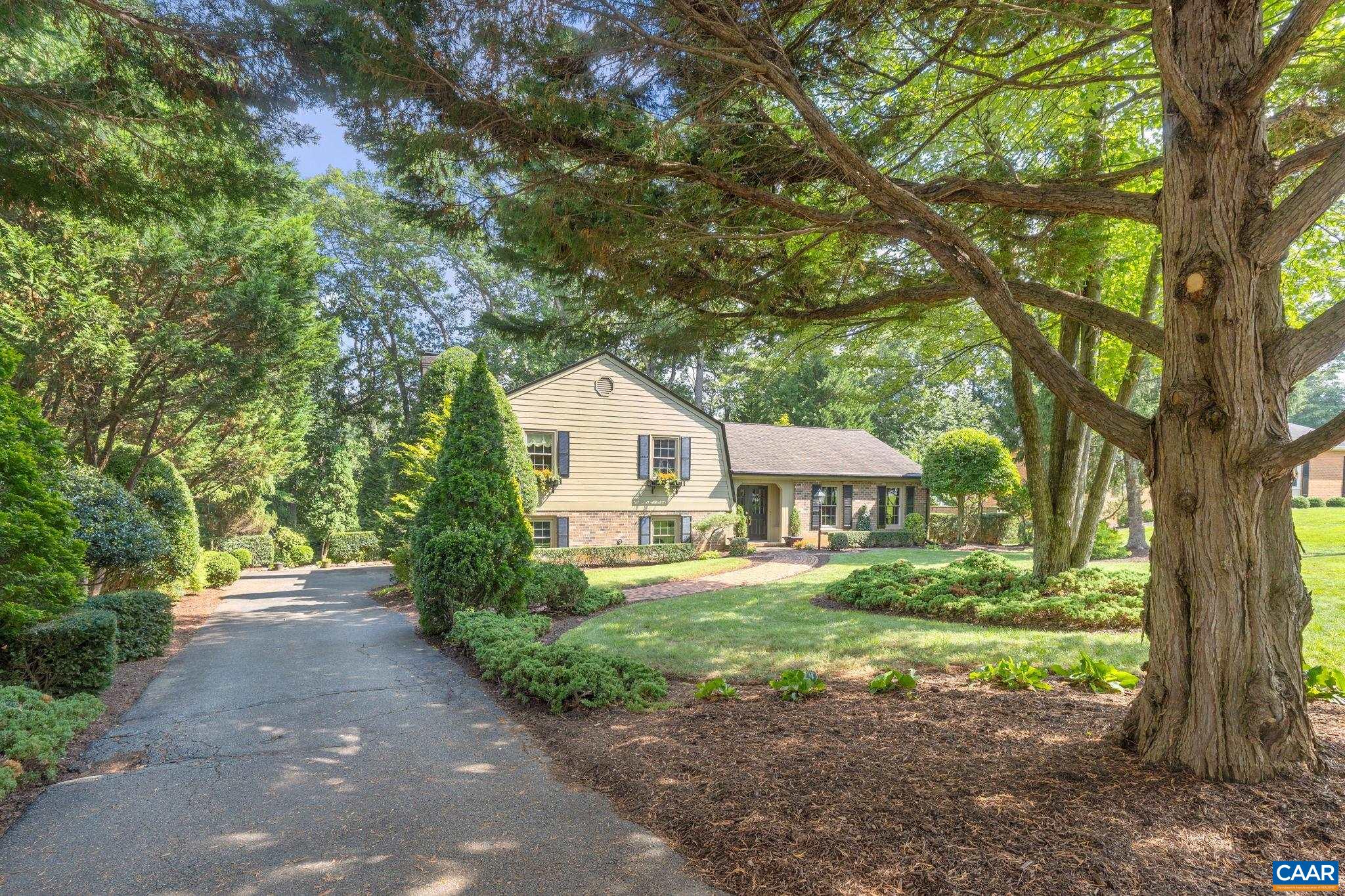 316 WESTMINSTER RD, CHARLOTTESVILLE, Virginia 22901, 3 Bedrooms Bedrooms, ,2 BathroomsBathrooms,Residential,316 WESTMINSTER RD,666950 MLS # 666950