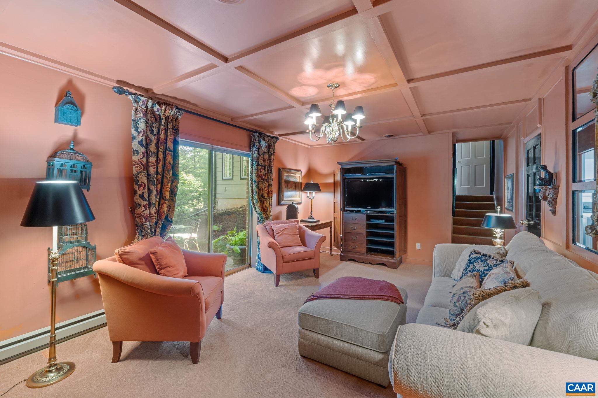 316 WESTMINSTER RD, CHARLOTTESVILLE, Virginia 22901, 3 Bedrooms Bedrooms, ,2 BathroomsBathrooms,Residential,316 WESTMINSTER RD,666950 MLS # 666950