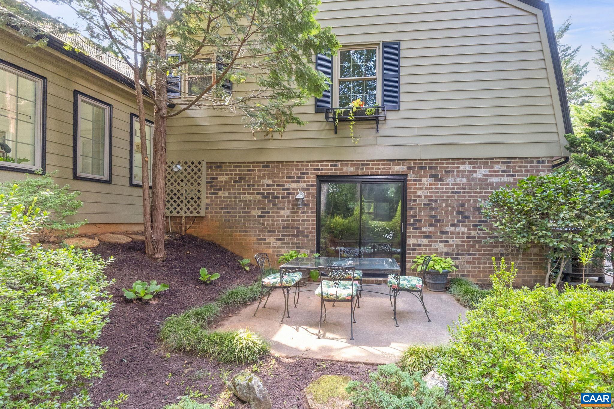 316 WESTMINSTER RD, CHARLOTTESVILLE, Virginia 22901, 3 Bedrooms Bedrooms, ,2 BathroomsBathrooms,Residential,316 WESTMINSTER RD,666950 MLS # 666950