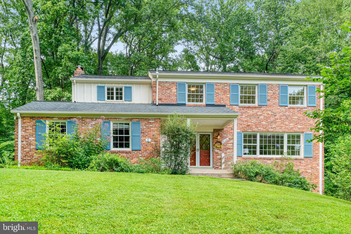 9130 SAINT MARKS PL, FAIRFAX, Virginia 22031, 5 Bedrooms Bedrooms, ,3 BathroomsBathrooms,Residential,For sale,9130 SAINT MARKS PL,VAFX2245436 MLS # VAFX2245436