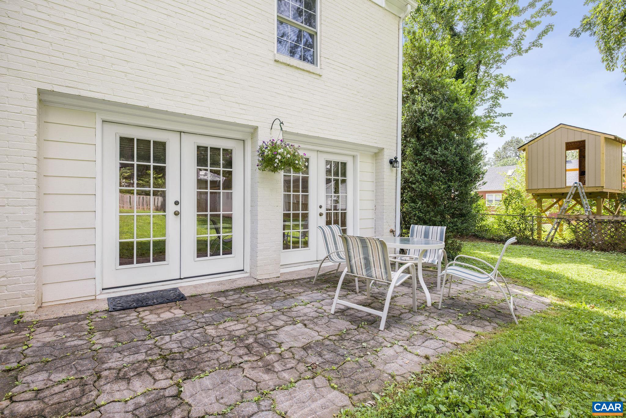 1107 WELLFORD ST, CHARLOTTESVILLE, Virginia 22903, 5 Bedrooms Bedrooms, ,3 BathroomsBathrooms,Residential,1107 WELLFORD ST,666982 MLS # 666982