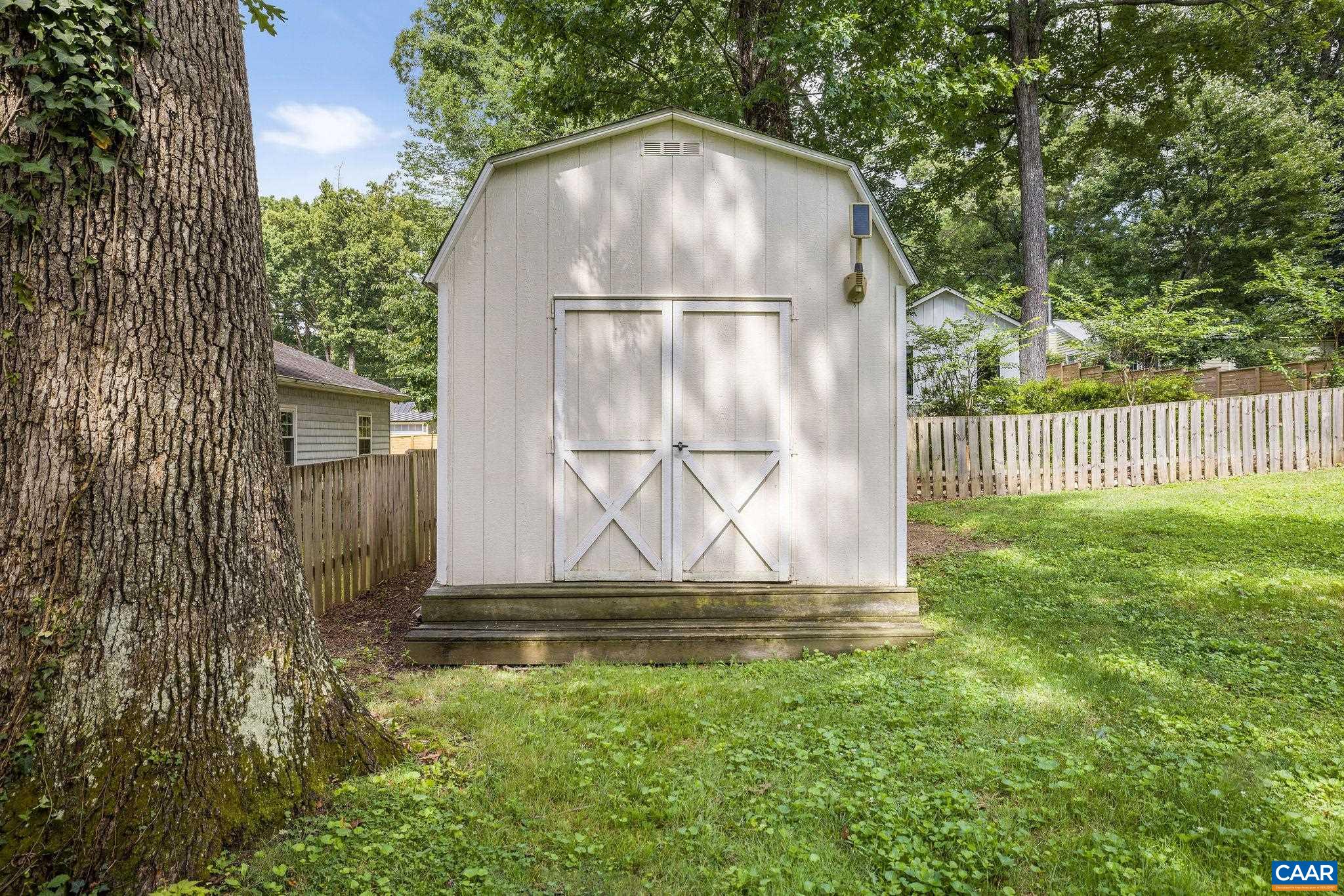 1107 WELLFORD ST, CHARLOTTESVILLE, Virginia 22903, 5 Bedrooms Bedrooms, ,3 BathroomsBathrooms,Residential,1107 WELLFORD ST,666982 MLS # 666982