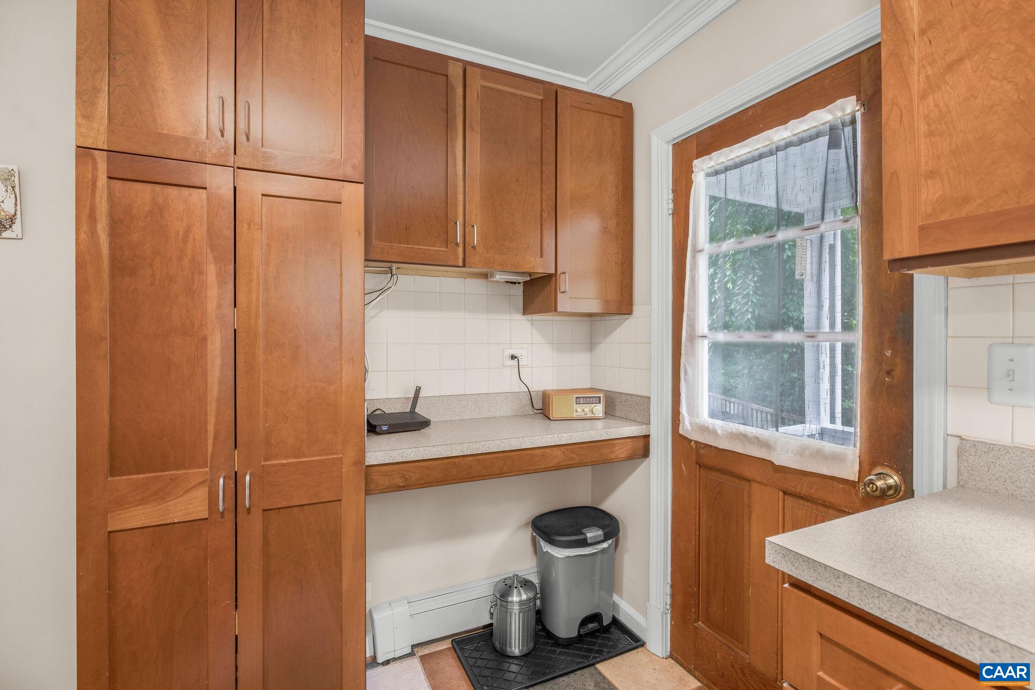1107 WELLFORD ST, CHARLOTTESVILLE, Virginia 22903, 5 Bedrooms Bedrooms, ,3 BathroomsBathrooms,Residential,1107 WELLFORD ST,666982 MLS # 666982