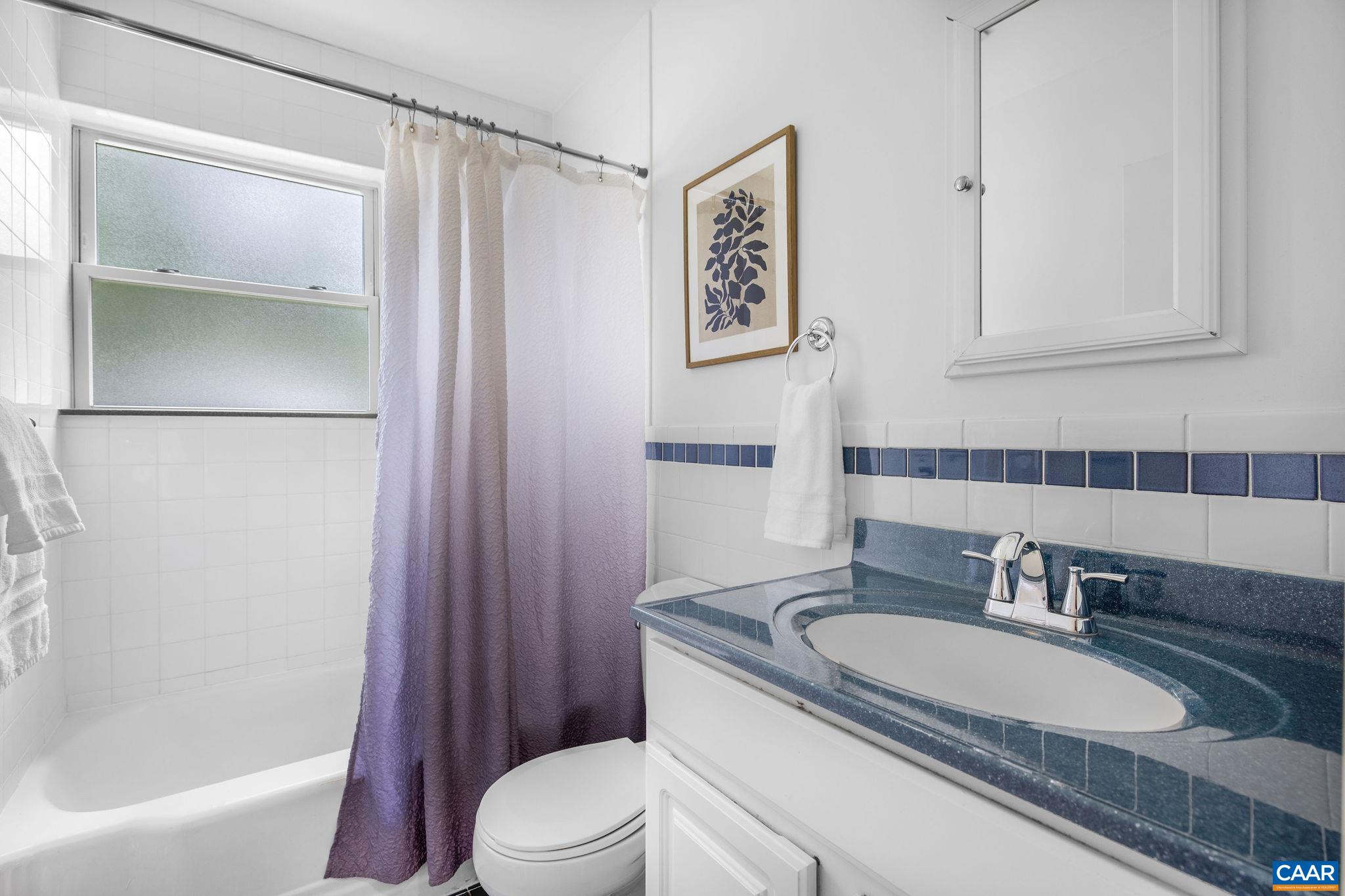 1107 WELLFORD ST, CHARLOTTESVILLE, Virginia 22903, 5 Bedrooms Bedrooms, ,3 BathroomsBathrooms,Residential,1107 WELLFORD ST,666982 MLS # 666982