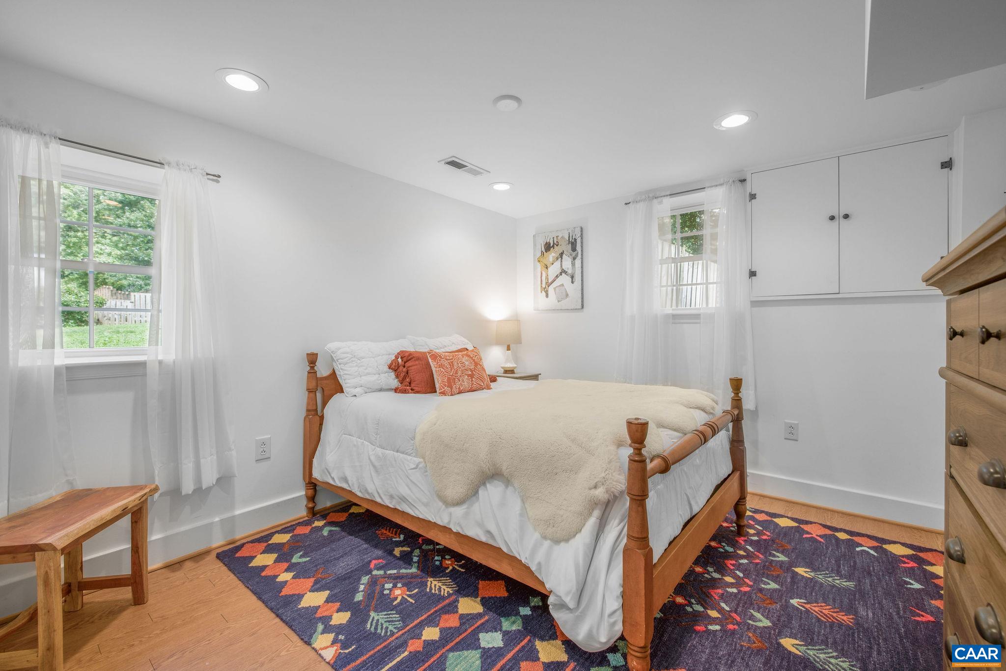 1107 WELLFORD ST, CHARLOTTESVILLE, Virginia 22903, 5 Bedrooms Bedrooms, ,3 BathroomsBathrooms,Residential,1107 WELLFORD ST,666982 MLS # 666982