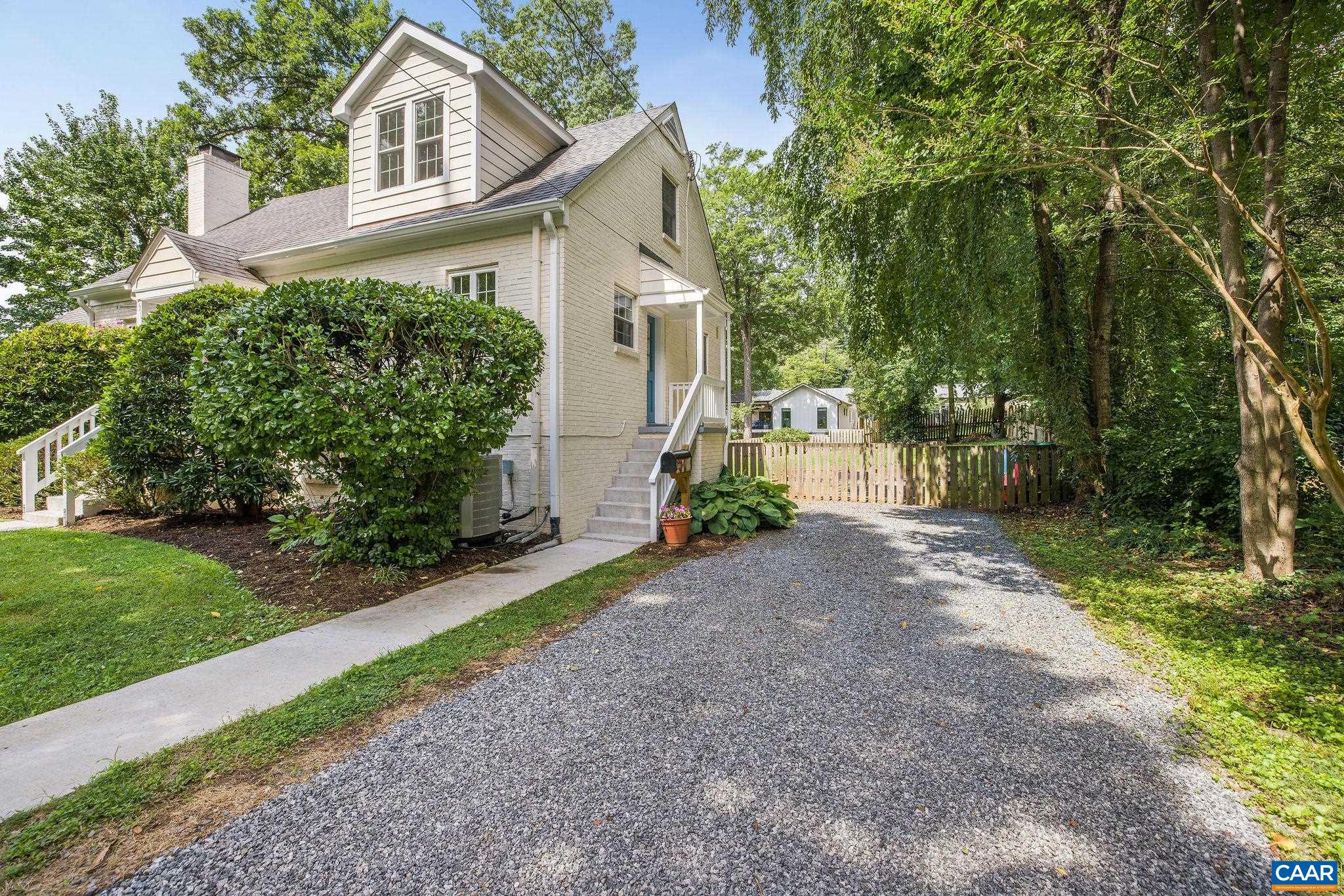 1107 WELLFORD ST, CHARLOTTESVILLE, Virginia 22903, 5 Bedrooms Bedrooms, ,3 BathroomsBathrooms,Residential,1107 WELLFORD ST,666982 MLS # 666982