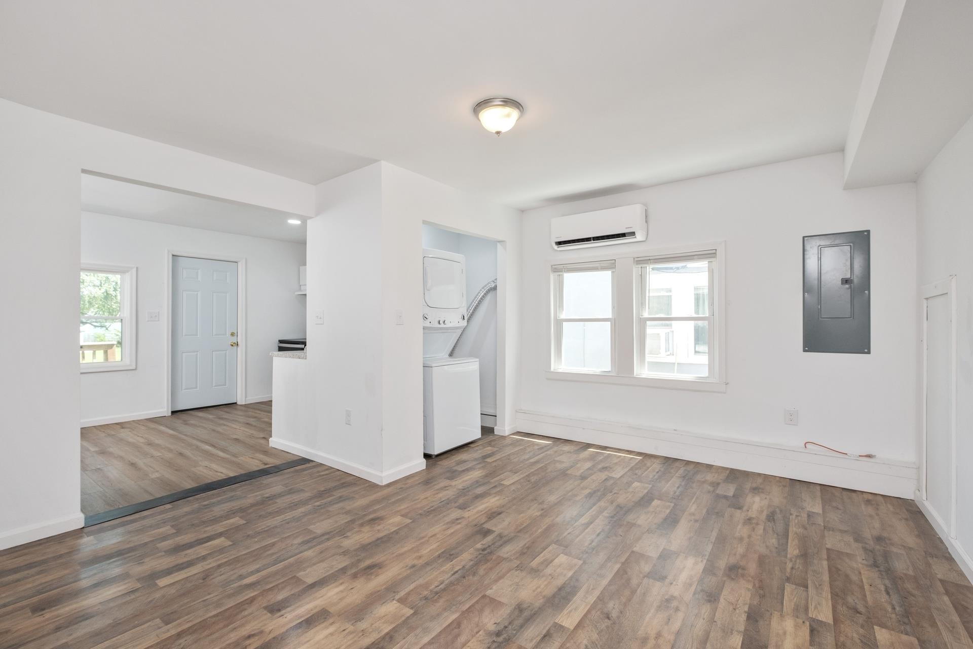 512 SHORT ST, FRONT ROYAL, Virginia 22630, 2 Bedrooms Bedrooms, ,1 BathroomBathrooms,Residential,512 SHORT ST,666983 MLS # 666983