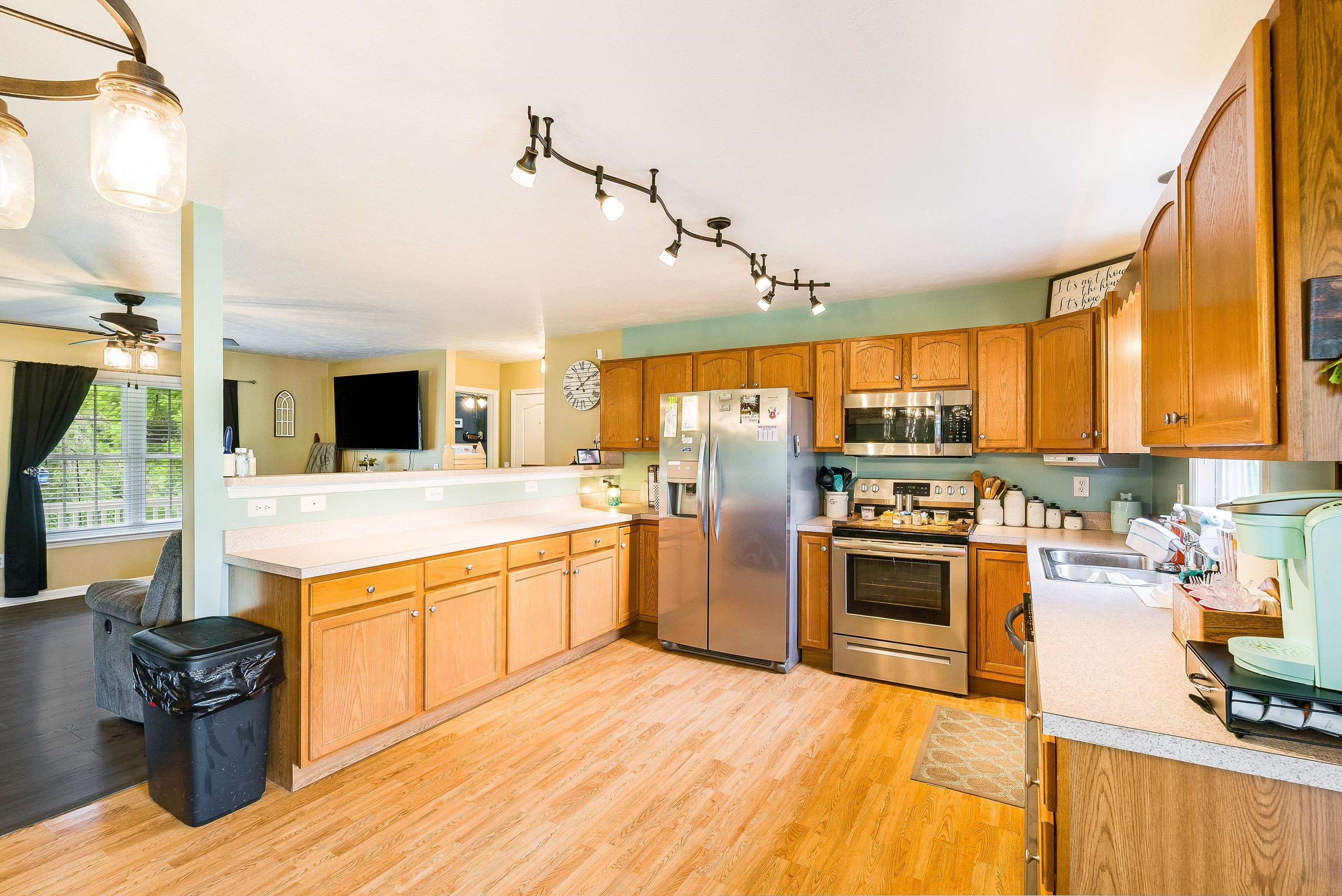 120 B OLD BRIDGEWATER RD, MOUNT CRAWFORD, Virginia 22841, 4 Bedrooms Bedrooms, ,2 BathroomsBathrooms,Residential,120 B OLD BRIDGEWATER RD,666989 MLS # 666989