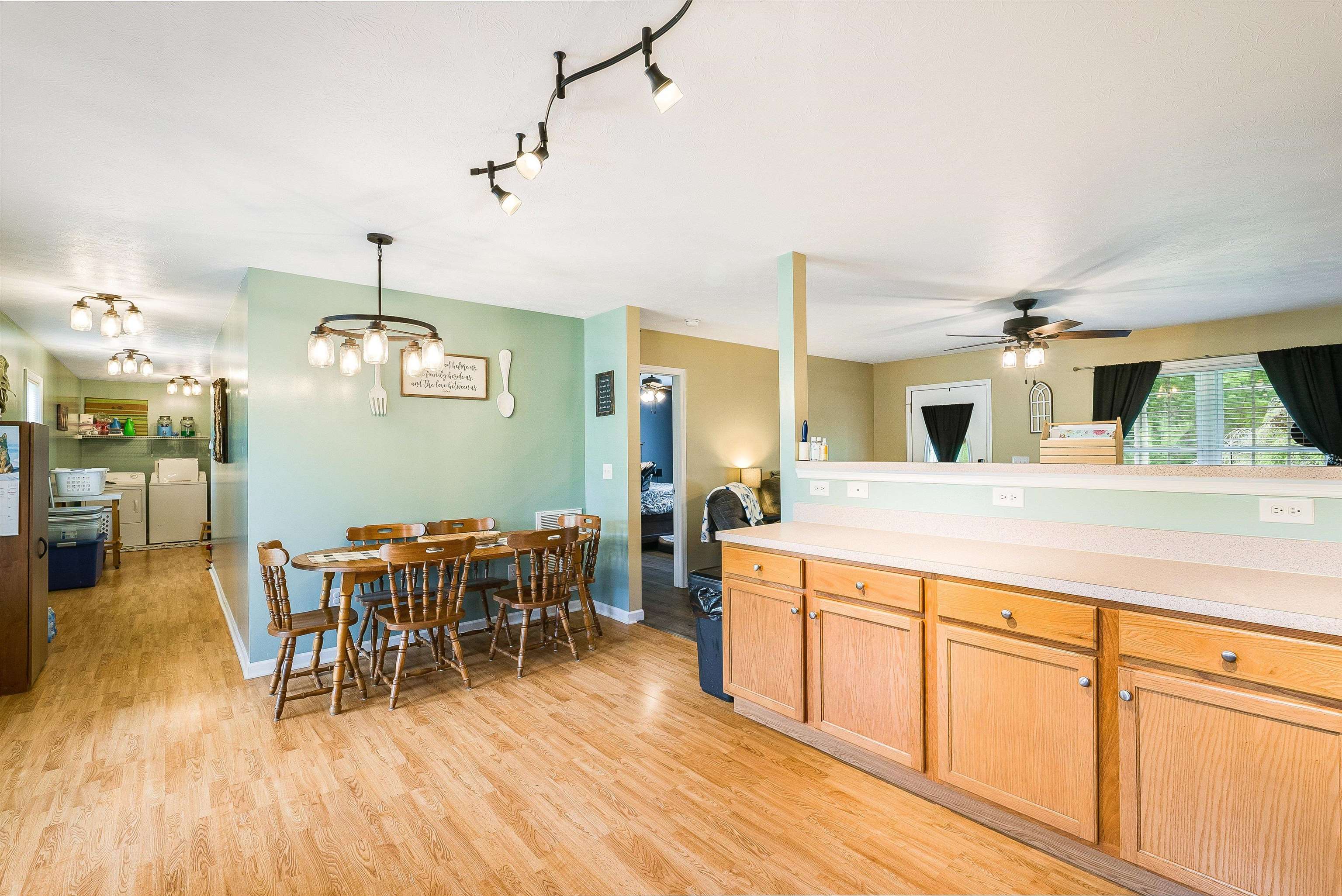 120 B OLD BRIDGEWATER RD, MOUNT CRAWFORD, Virginia 22841, 4 Bedrooms Bedrooms, ,2 BathroomsBathrooms,Residential,120 B OLD BRIDGEWATER RD,666989 MLS # 666989