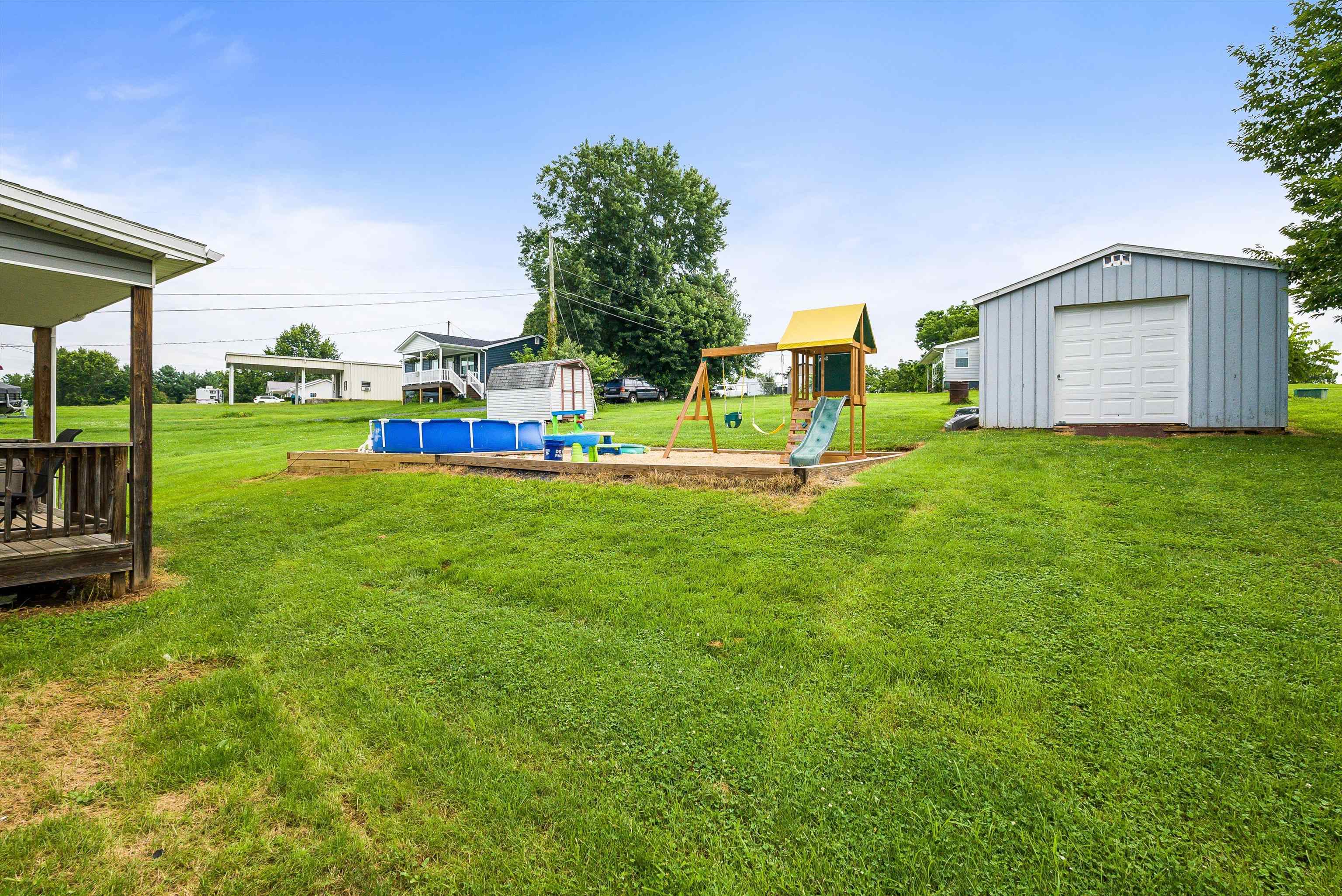 120 B OLD BRIDGEWATER RD, MOUNT CRAWFORD, Virginia 22841, 4 Bedrooms Bedrooms, ,2 BathroomsBathrooms,Residential,120 B OLD BRIDGEWATER RD,666989 MLS # 666989