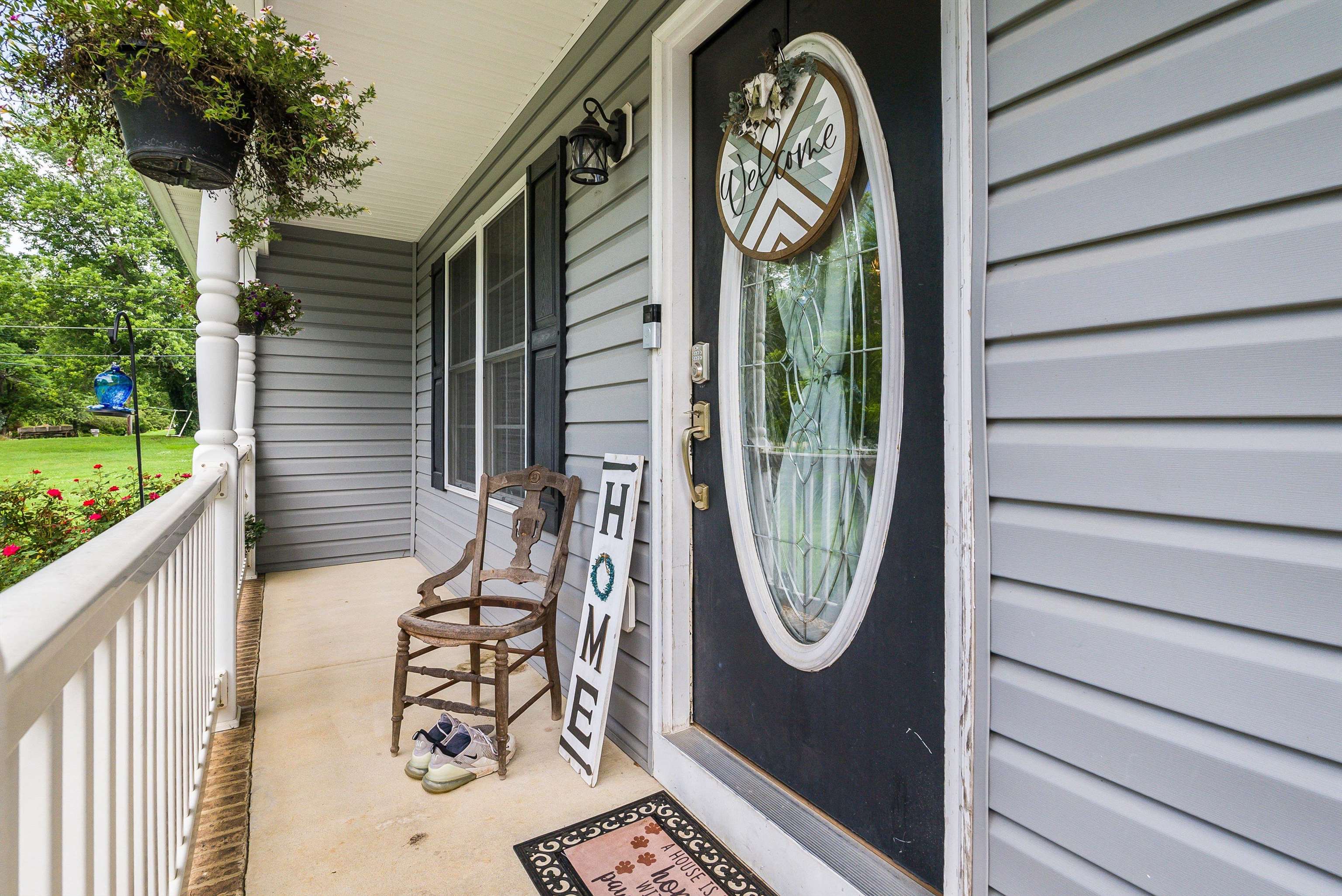 120 B OLD BRIDGEWATER RD, MOUNT CRAWFORD, Virginia 22841, 4 Bedrooms Bedrooms, ,2 BathroomsBathrooms,Residential,120 B OLD BRIDGEWATER RD,666989 MLS # 666989