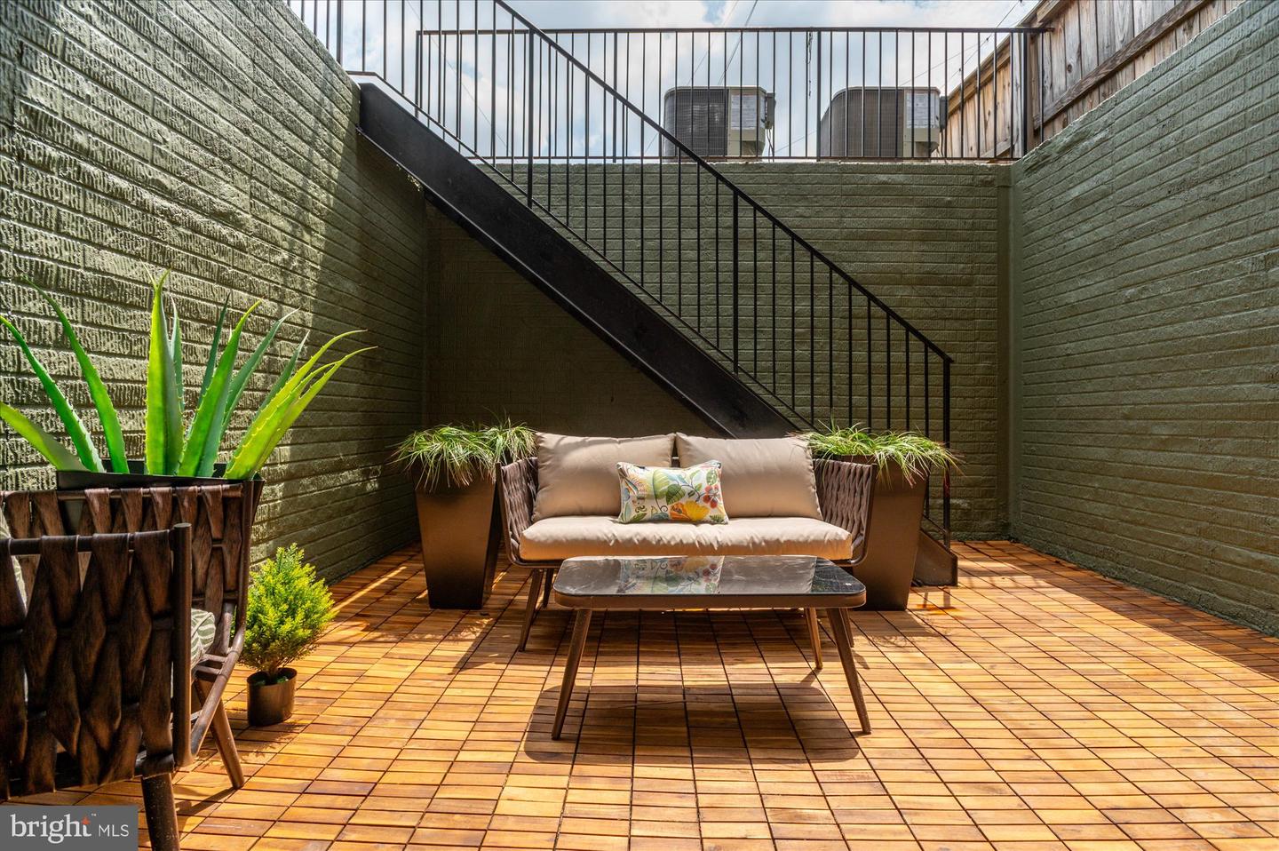 318 WEBSTER ST NW #1, WASHINGTON, District Of Columbia 20011, 2 Bedrooms Bedrooms, ,1 BathroomBathrooms,Residential,For sale,318 WEBSTER ST NW #1,DCDC2204242 MLS # DCDC2204242