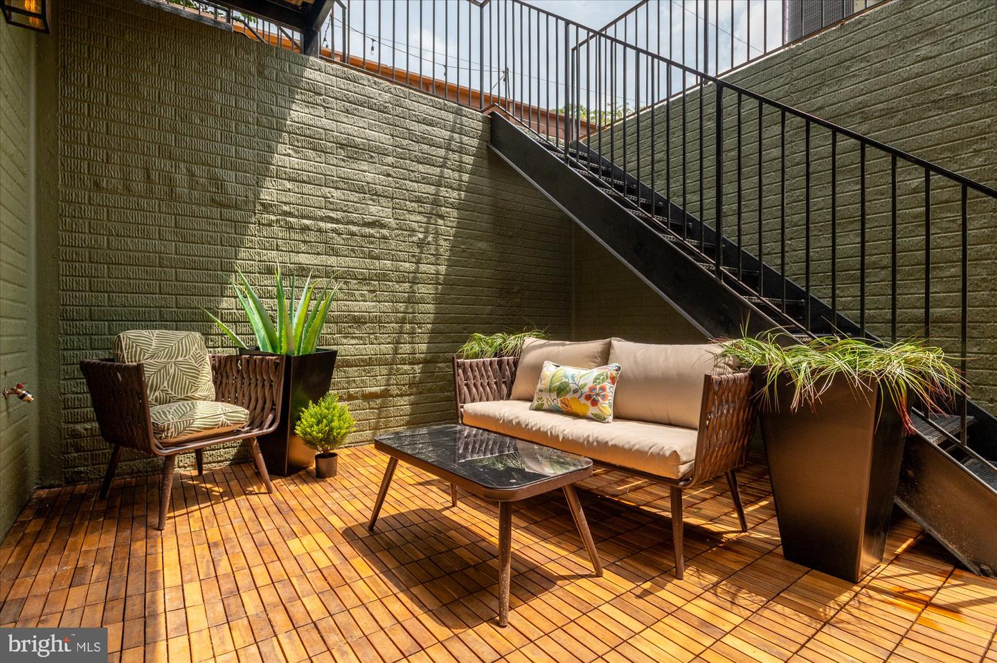 318 WEBSTER ST NW #1, WASHINGTON, District Of Columbia 20011, 2 Bedrooms Bedrooms, ,1 BathroomBathrooms,Residential,For sale,318 WEBSTER ST NW #1,DCDC2204242 MLS # DCDC2204242