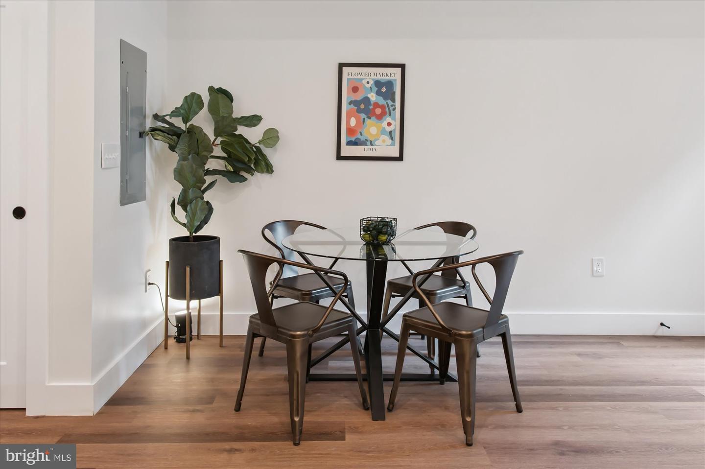 318 WEBSTER ST NW #1, WASHINGTON, District Of Columbia 20011, 2 Bedrooms Bedrooms, ,1 BathroomBathrooms,Residential,For sale,318 WEBSTER ST NW #1,DCDC2204242 MLS # DCDC2204242