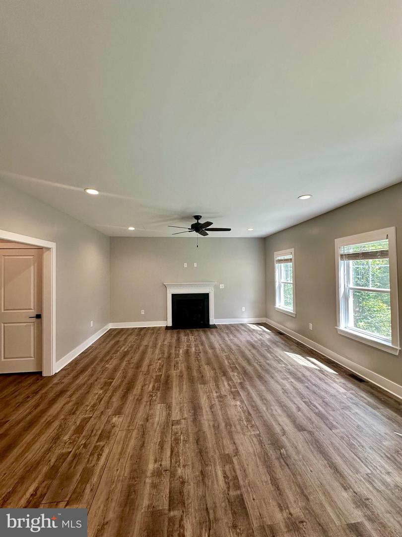 10468 JOHNSON DR, KING GEORGE, Virginia 22485, 4 Bedrooms Bedrooms, ,2 BathroomsBathrooms,Residential,For sale,10468 JOHNSON DR,VAKG2006546 MLS # VAKG2006546