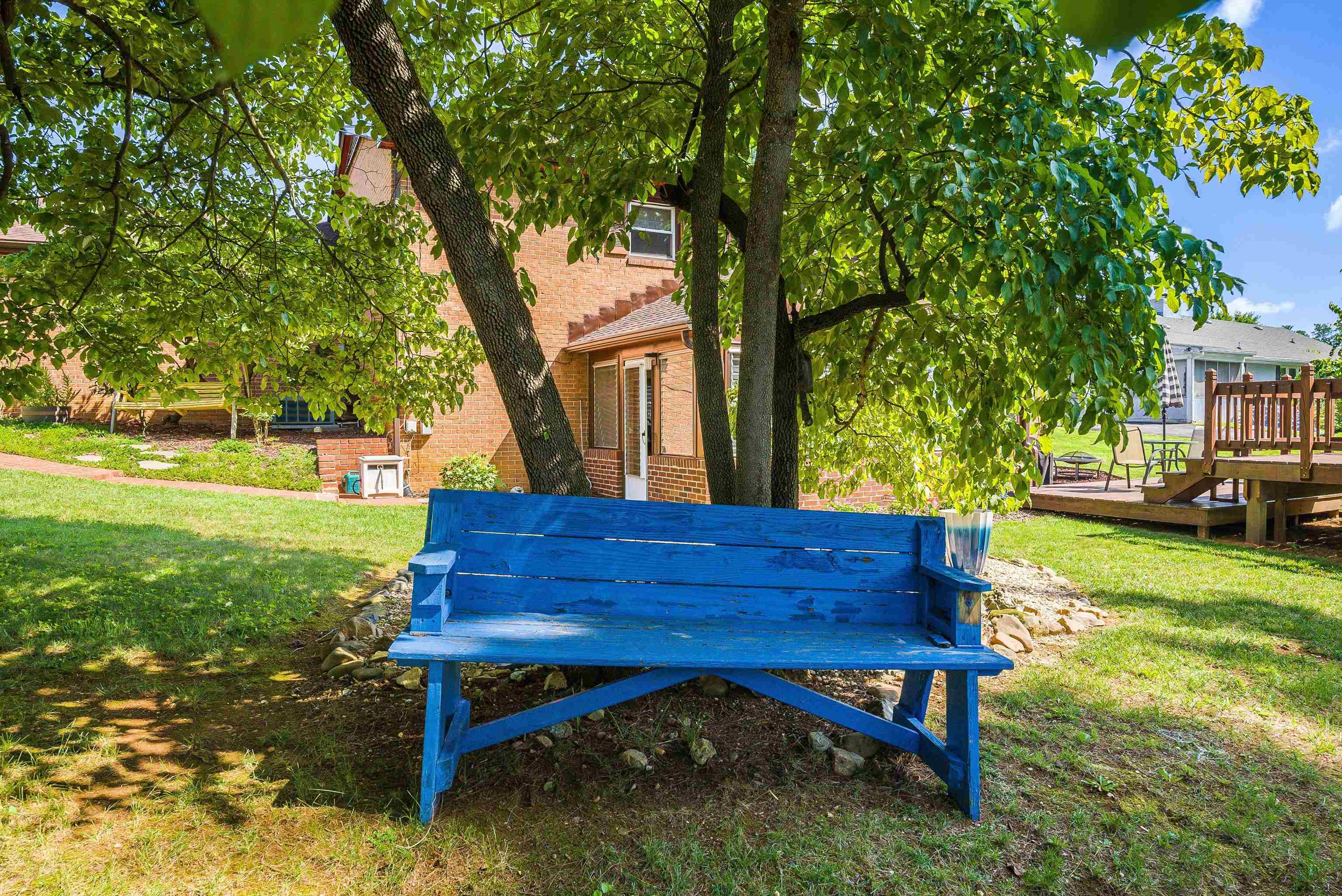 636 ROSSER AVE, WAYNESBORO, Virginia 22980, 4 Bedrooms Bedrooms, ,3 BathroomsBathrooms,Residential,636 ROSSER AVE,667002 MLS # 667002