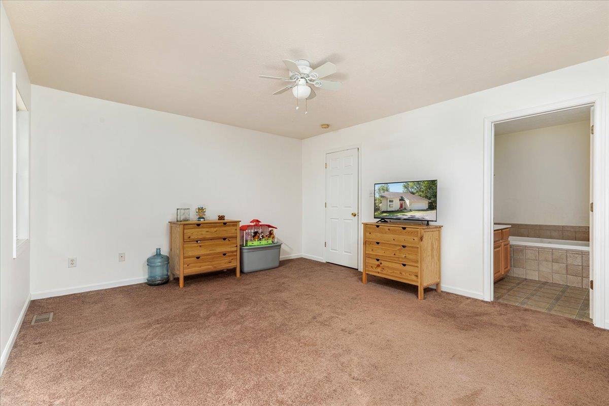 139 MAPLE AVE, MOUNT JACKSON, Virginia 22842, 3 Bedrooms Bedrooms, ,2 BathroomsBathrooms,Residential,139 MAPLE AVE,667003 MLS # 667003
