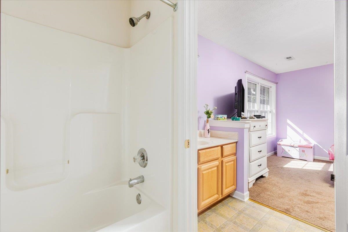 139 MAPLE AVE, MOUNT JACKSON, Virginia 22842, 3 Bedrooms Bedrooms, ,2 BathroomsBathrooms,Residential,139 MAPLE AVE,667003 MLS # 667003
