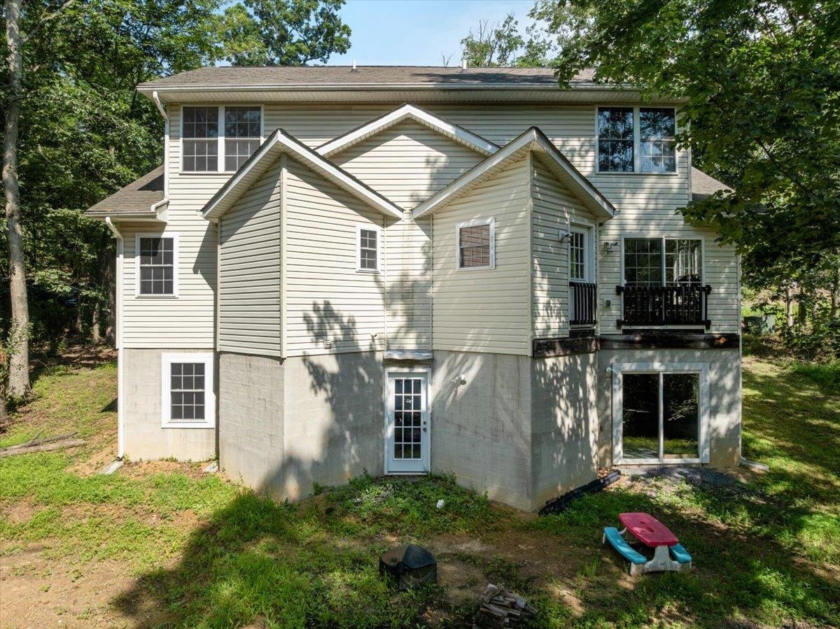 139 MAPLE AVE, MOUNT JACKSON, Virginia 22842, 3 Bedrooms Bedrooms, ,2 BathroomsBathrooms,Residential,139 MAPLE AVE,667003 MLS # 667003