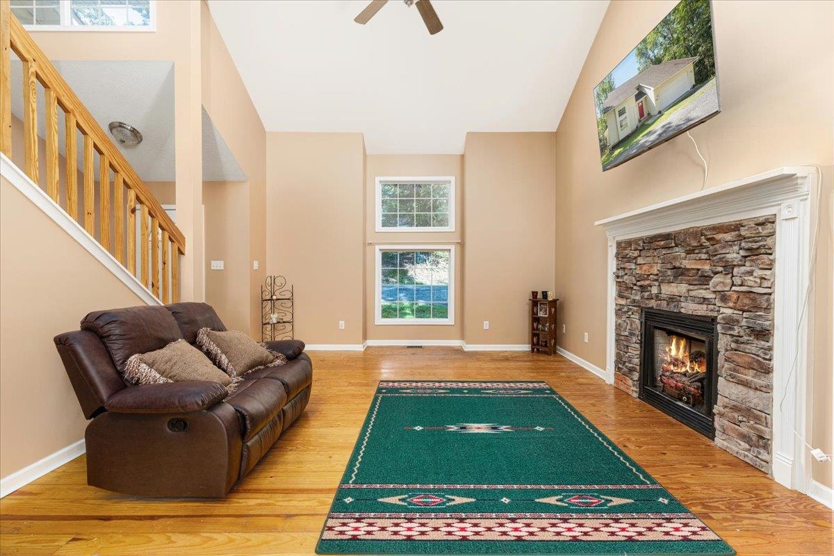 139 MAPLE AVE, MOUNT JACKSON, Virginia 22842, 3 Bedrooms Bedrooms, ,2 BathroomsBathrooms,Residential,139 MAPLE AVE,667003 MLS # 667003