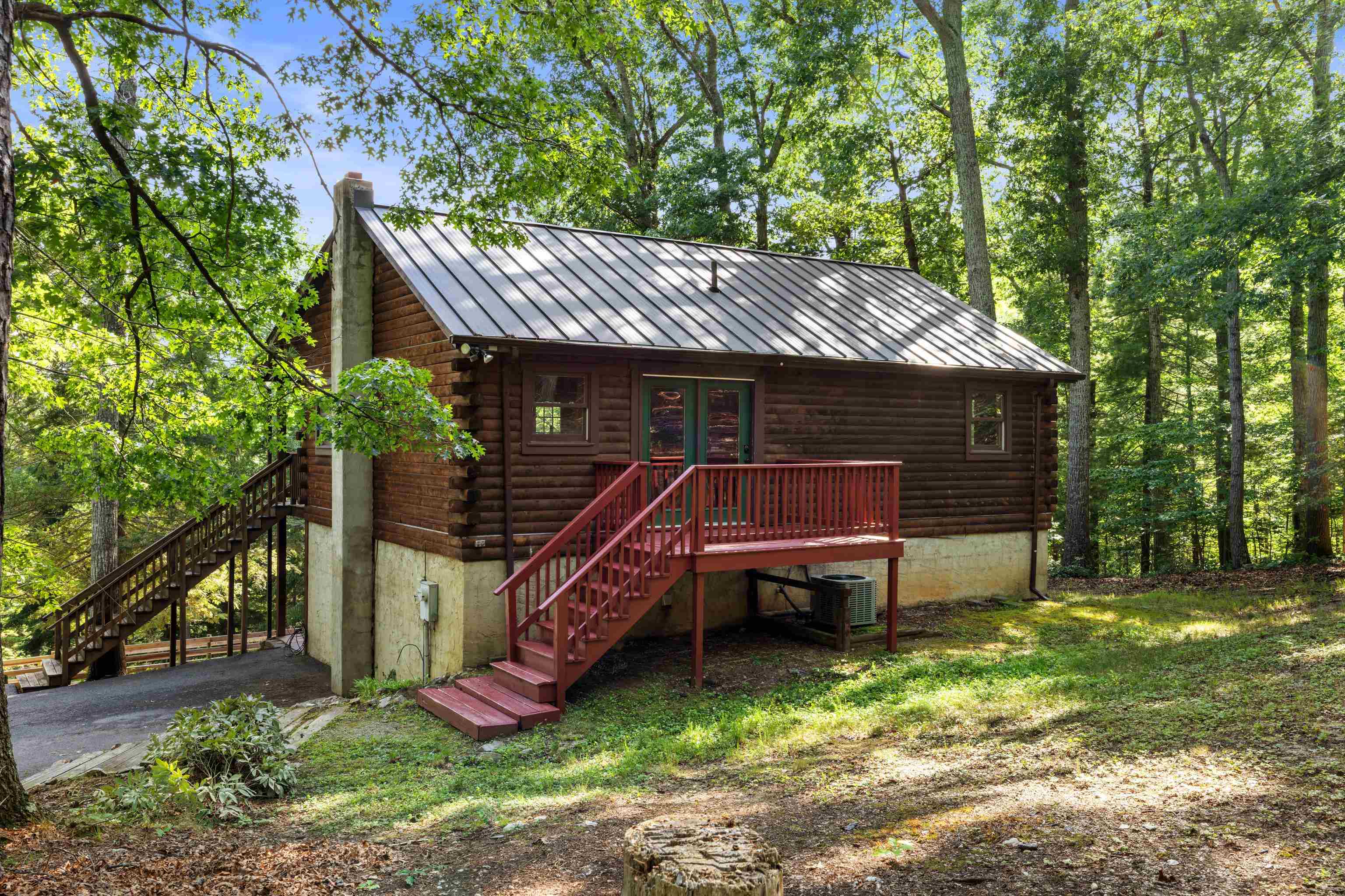 1363 CALF MOUNTAIN RD, WAYNESBORO, Virginia 22980, 3 Bedrooms Bedrooms, ,2 BathroomsBathrooms,Residential,1363 CALF MOUNTAIN RD,667004 MLS # 667004