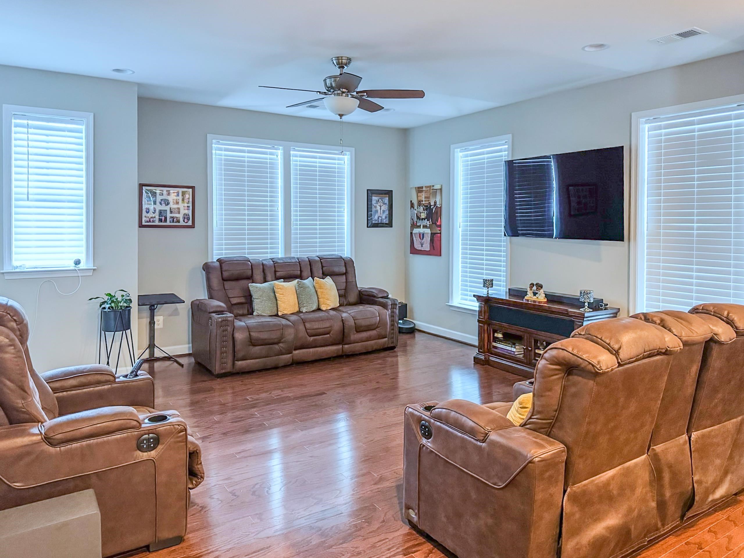 3406 CHARLESTON BLVD, ROCKINGHAM, Virginia 22801, 3 Bedrooms Bedrooms, ,2 BathroomsBathrooms,Residential,3406 CHARLESTON BLVD,667005 MLS # 667005