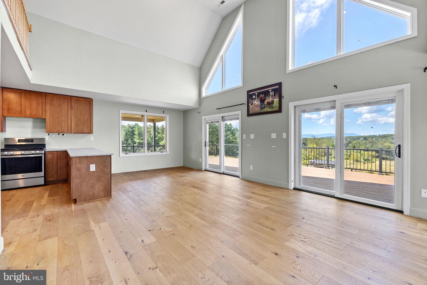 395 SEVEN PONDS RD, AMISSVILLE, Virginia 20106, 3 Bedrooms Bedrooms, ,3 BathroomsBathrooms,Residential,For sale,395 SEVEN PONDS RD,VARP2002134 MLS # VARP2002134