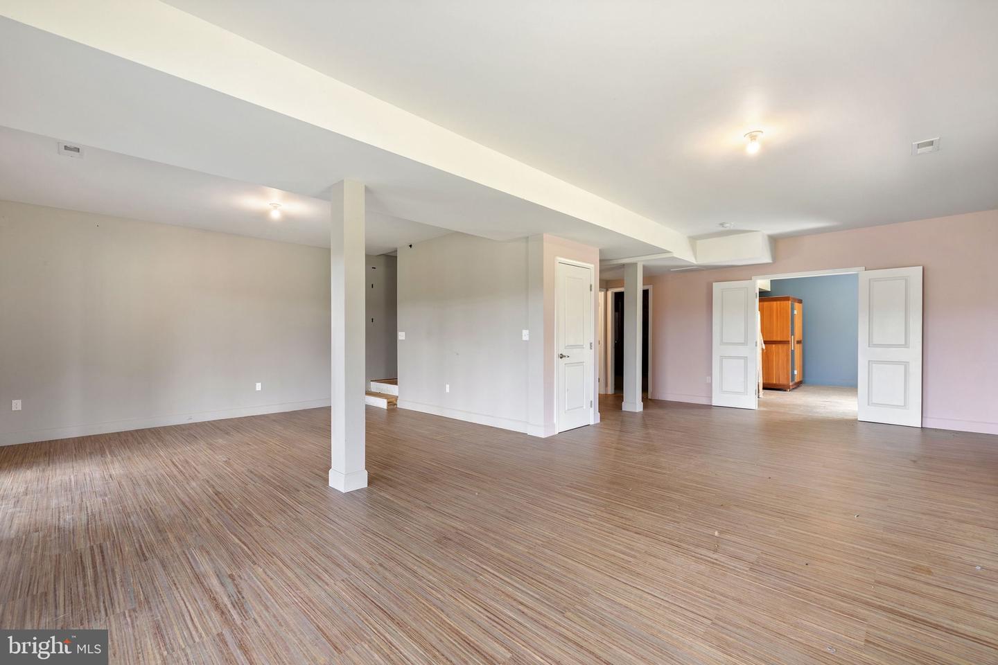 395 SEVEN PONDS RD, AMISSVILLE, Virginia 20106, 3 Bedrooms Bedrooms, ,3 BathroomsBathrooms,Residential,For sale,395 SEVEN PONDS RD,VARP2002134 MLS # VARP2002134
