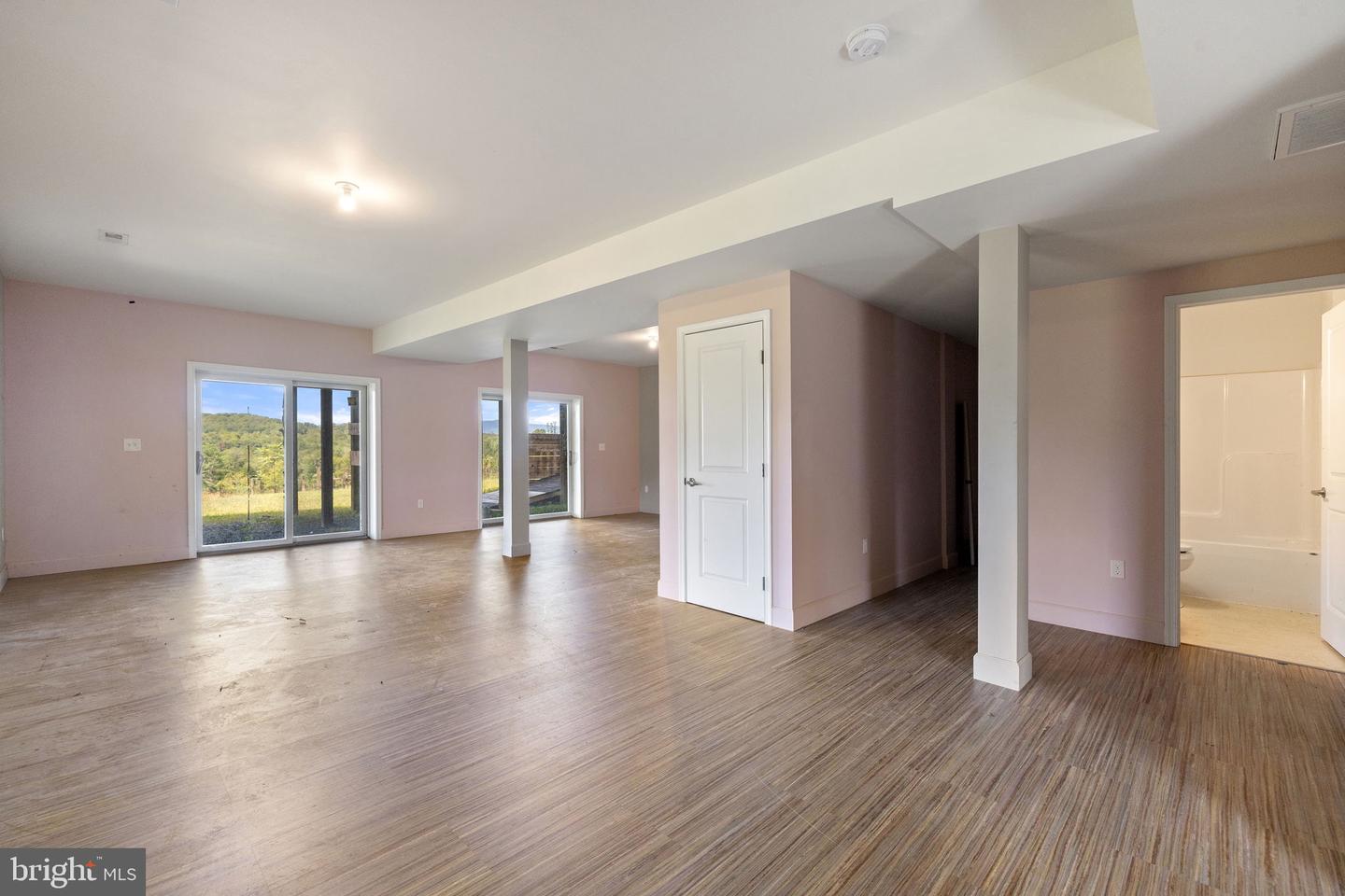 395 SEVEN PONDS RD, AMISSVILLE, Virginia 20106, 3 Bedrooms Bedrooms, ,3 BathroomsBathrooms,Residential,For sale,395 SEVEN PONDS RD,VARP2002134 MLS # VARP2002134
