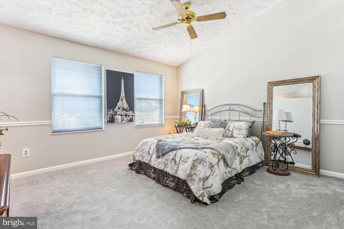 13210 CUSTOM HOUSE CT, FAIRFAX, Virginia 22033, 3 Bedrooms Bedrooms, ,3 BathroomsBathrooms,Residential,For sale,13210 CUSTOM HOUSE CT,VAFX2246980 MLS # VAFX2246980