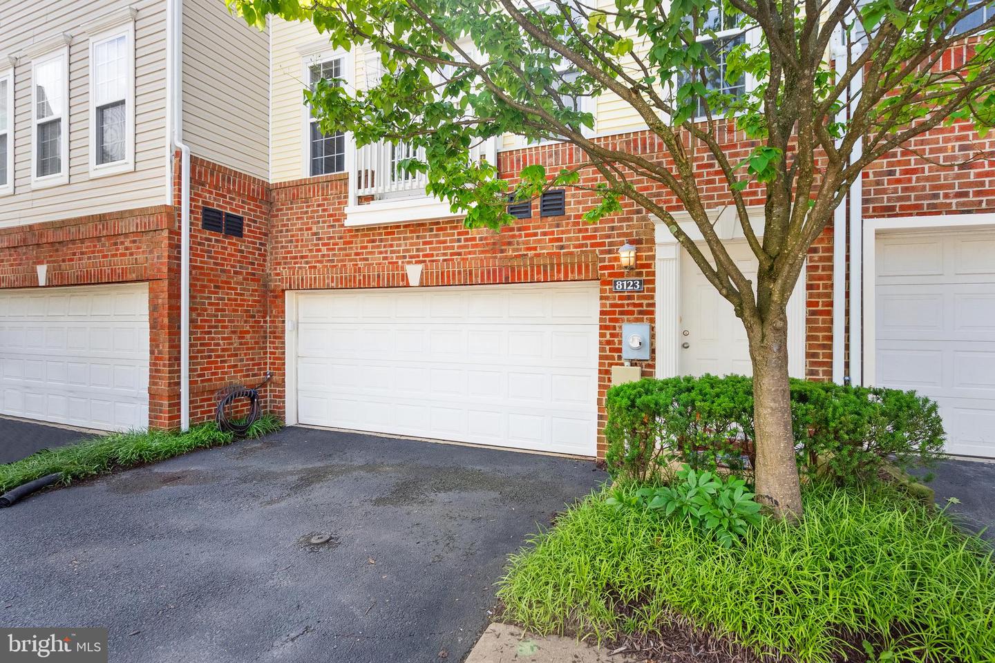 8123 HARPER VALLEY LN #40, FALLS CHURCH, Virginia 22042, 2 Bedrooms Bedrooms, ,2 BathroomsBathrooms,Residential,For sale,8123 HARPER VALLEY LN #40,VAFX2247324 MLS # VAFX2247324