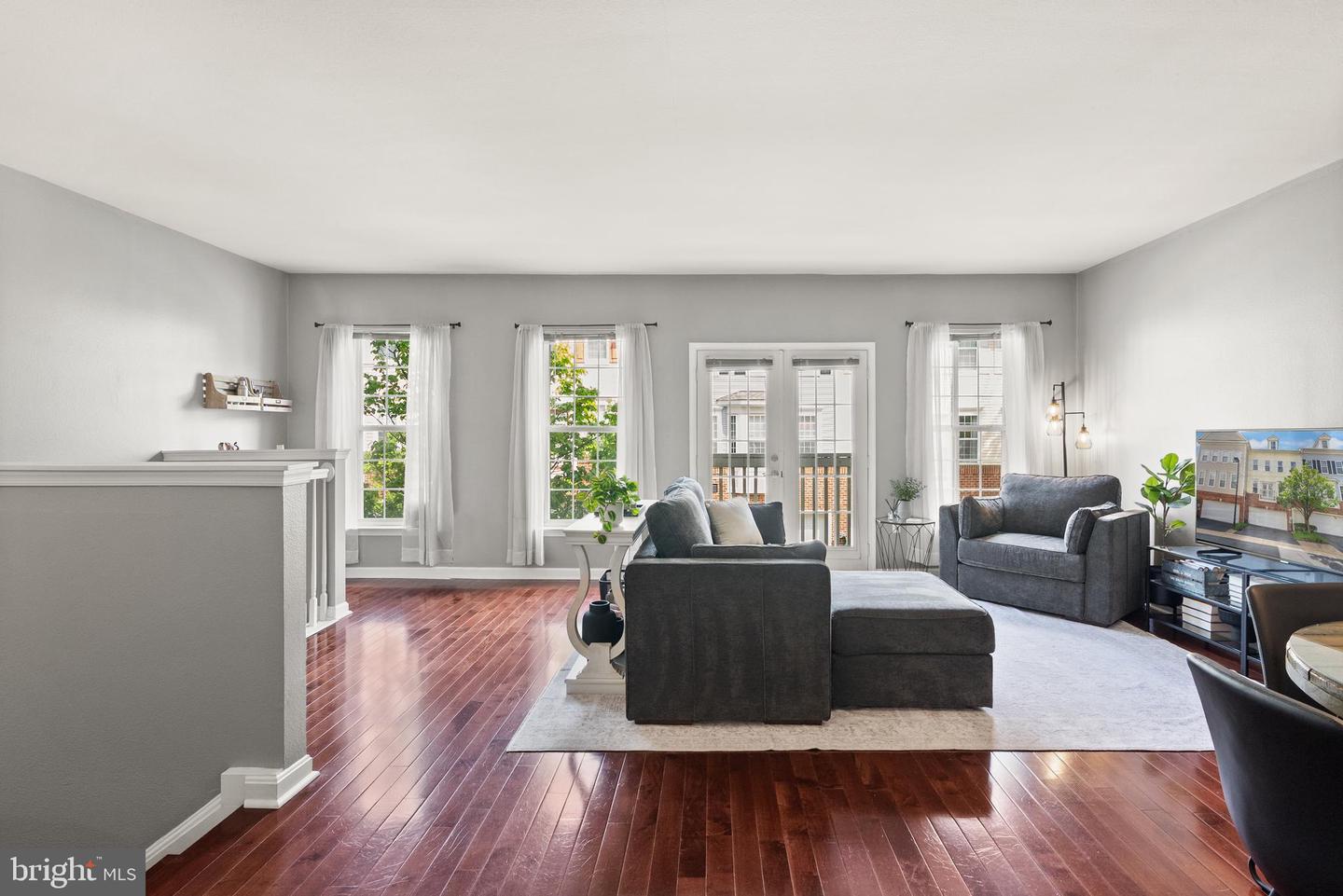 8123 HARPER VALLEY LN #40, FALLS CHURCH, Virginia 22042, 2 Bedrooms Bedrooms, ,2 BathroomsBathrooms,Residential,For sale,8123 HARPER VALLEY LN #40,VAFX2247324 MLS # VAFX2247324