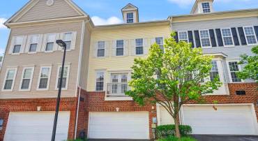 8123 HARPER VALLEY LN #40, FALLS CHURCH, Virginia 22042, 2 Bedrooms Bedrooms, ,2 BathroomsBathrooms,Residential,For sale,8123 HARPER VALLEY LN #40,VAFX2247324 MLS # VAFX2247324