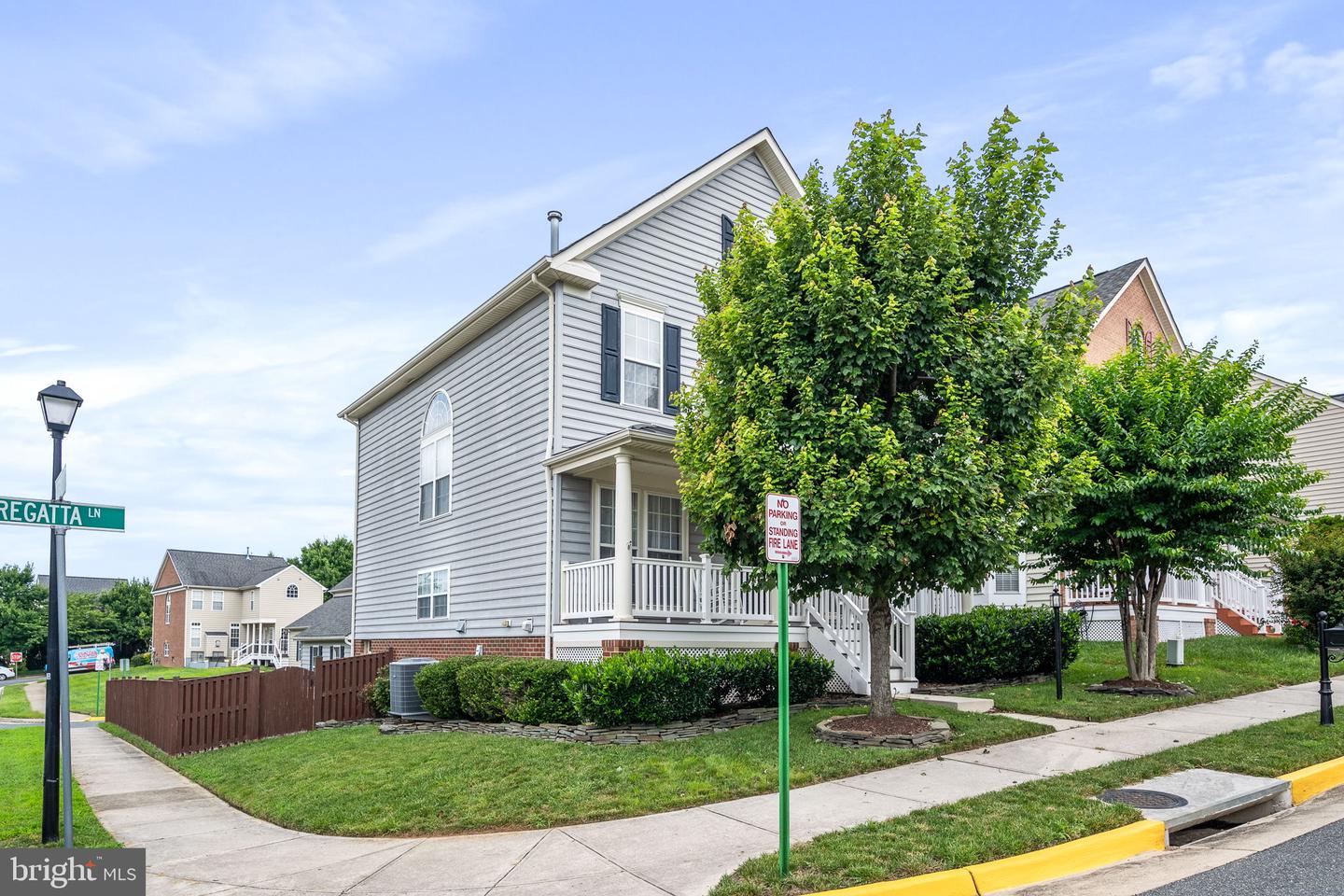 16438 REGATTA LN, WOODBRIDGE, Virginia 22191, 3 Bedrooms Bedrooms, ,2 BathroomsBathrooms,Residential,For sale,16438 REGATTA LN,VAPW2097006 MLS # VAPW2097006