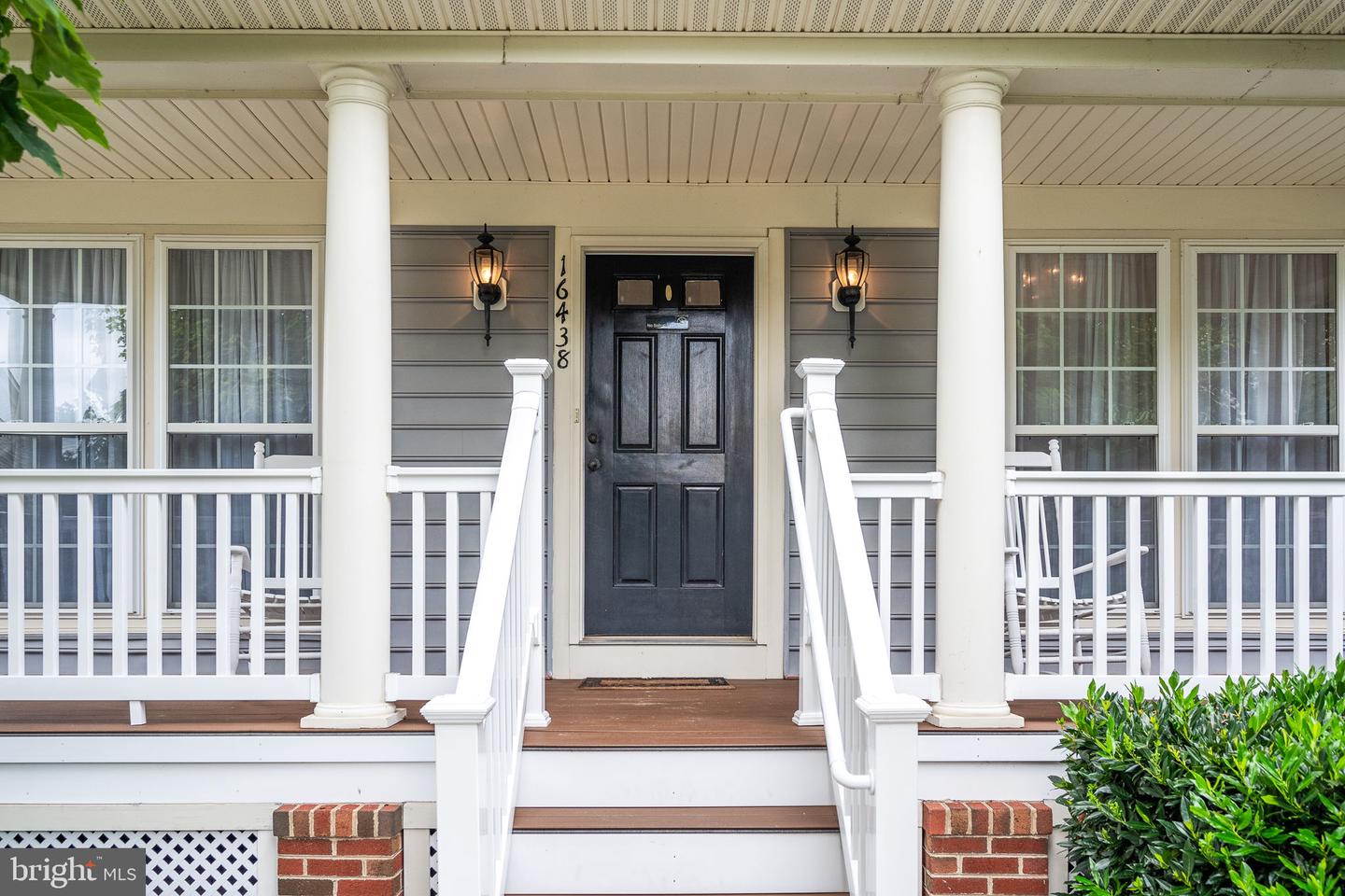 16438 REGATTA LN, WOODBRIDGE, Virginia 22191, 3 Bedrooms Bedrooms, ,2 BathroomsBathrooms,Residential,For sale,16438 REGATTA LN,VAPW2097006 MLS # VAPW2097006