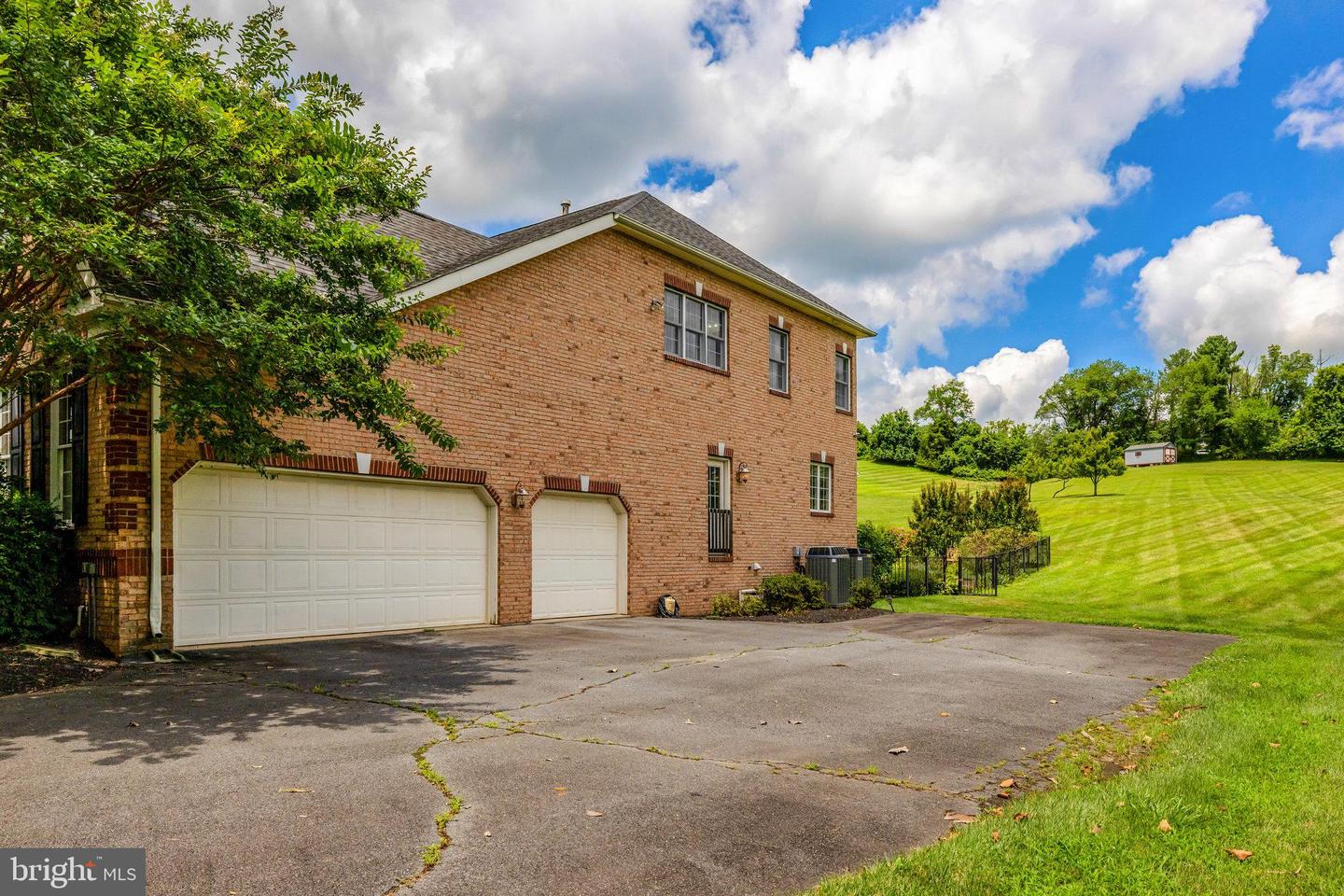 40870 BEECHNUT RD, LEESBURG, Virginia 20175, 4 Bedrooms Bedrooms, ,4 BathroomsBathrooms,Residential,For sale,40870 BEECHNUT RD,VALO2099526 MLS # VALO2099526