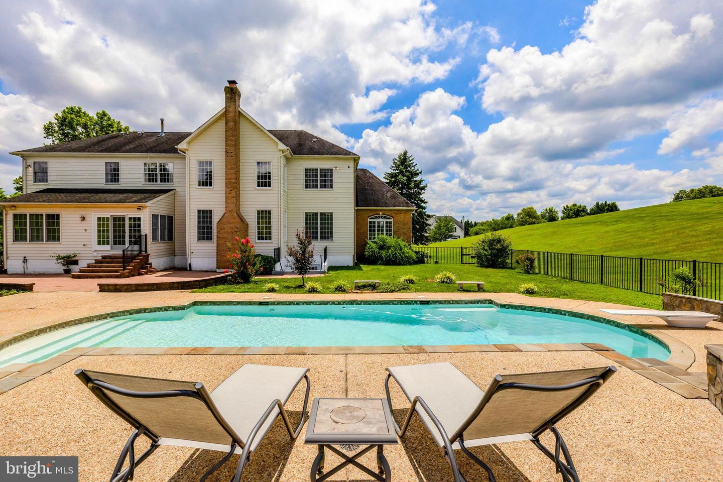 40870 BEECHNUT RD, LEESBURG, Virginia 20175, 4 Bedrooms Bedrooms, ,4 BathroomsBathrooms,Residential,For sale,40870 BEECHNUT RD,VALO2099526 MLS # VALO2099526