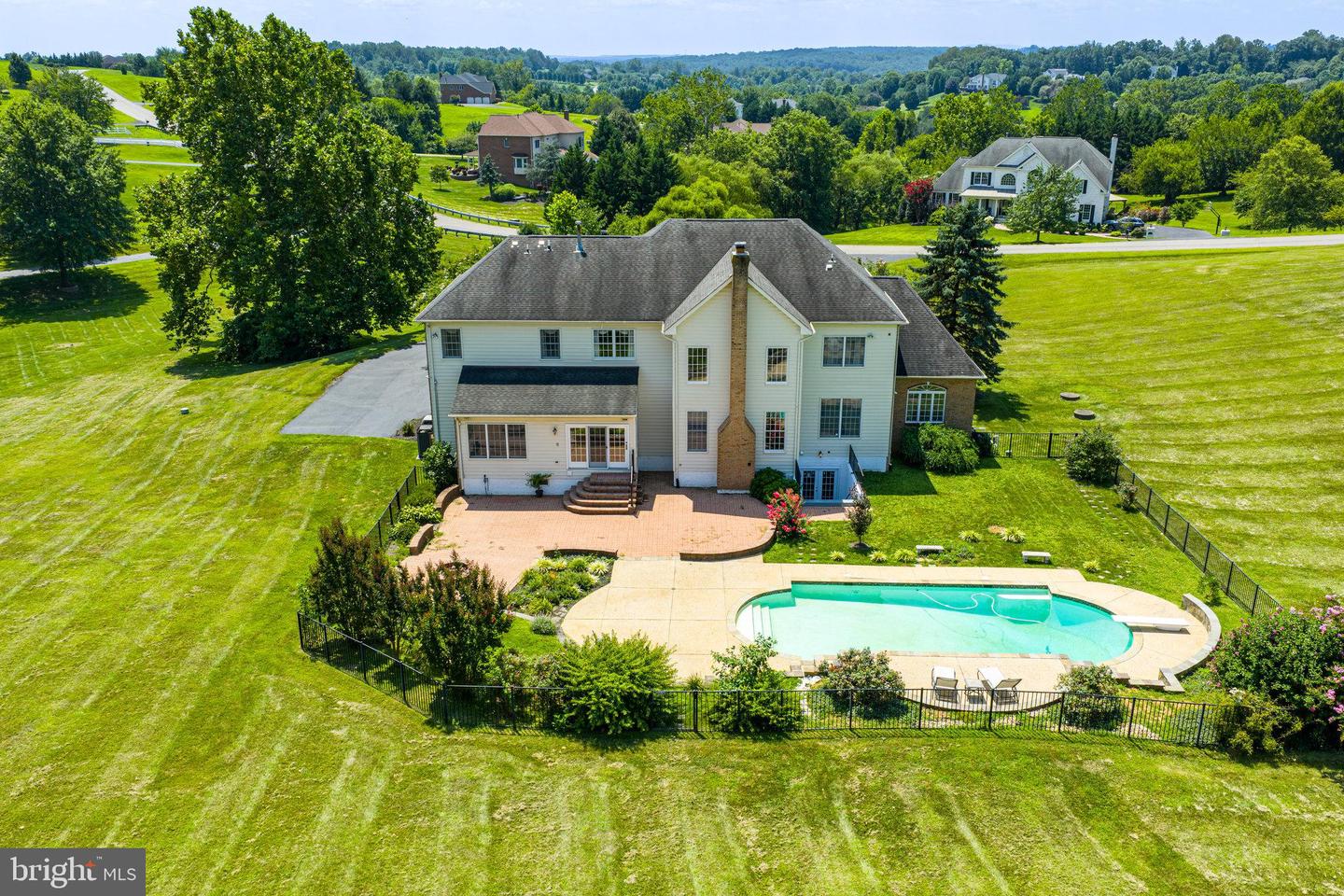 40870 BEECHNUT RD, LEESBURG, Virginia 20175, 4 Bedrooms Bedrooms, ,4 BathroomsBathrooms,Residential,For sale,40870 BEECHNUT RD,VALO2099526 MLS # VALO2099526