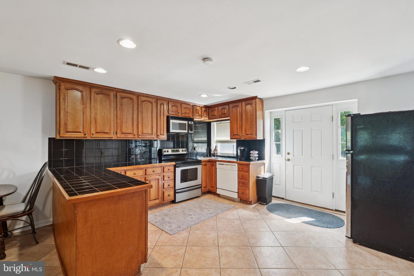 3522 SUGAR HILL LN, GOLDVEIN, Virginia 22720, 5 Bedrooms Bedrooms, ,4 BathroomsBathrooms,Residential,For sale,3522 SUGAR HILL LN,VAFQ2017052 MLS # VAFQ2017052