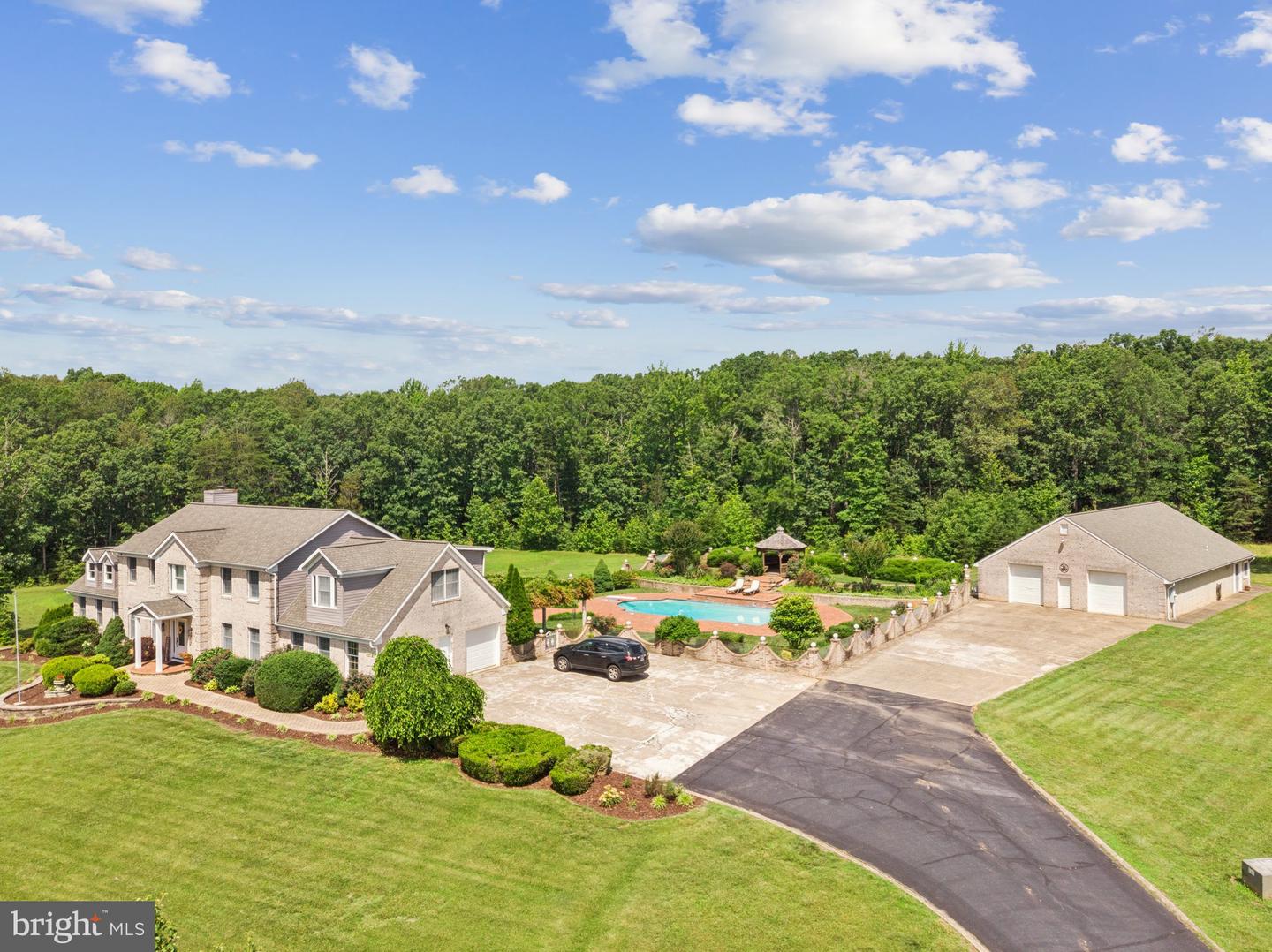 3522 SUGAR HILL LN, GOLDVEIN, Virginia 22720, 5 Bedrooms Bedrooms, ,4 BathroomsBathrooms,Residential,For sale,3522 SUGAR HILL LN,VAFQ2017052 MLS # VAFQ2017052